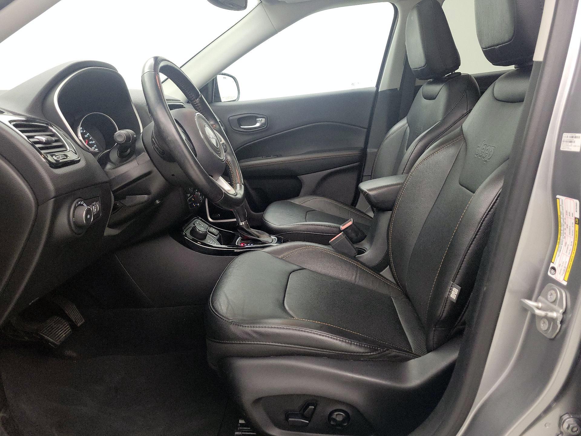 Thumbnail: 2021 Jeep Compass - 11