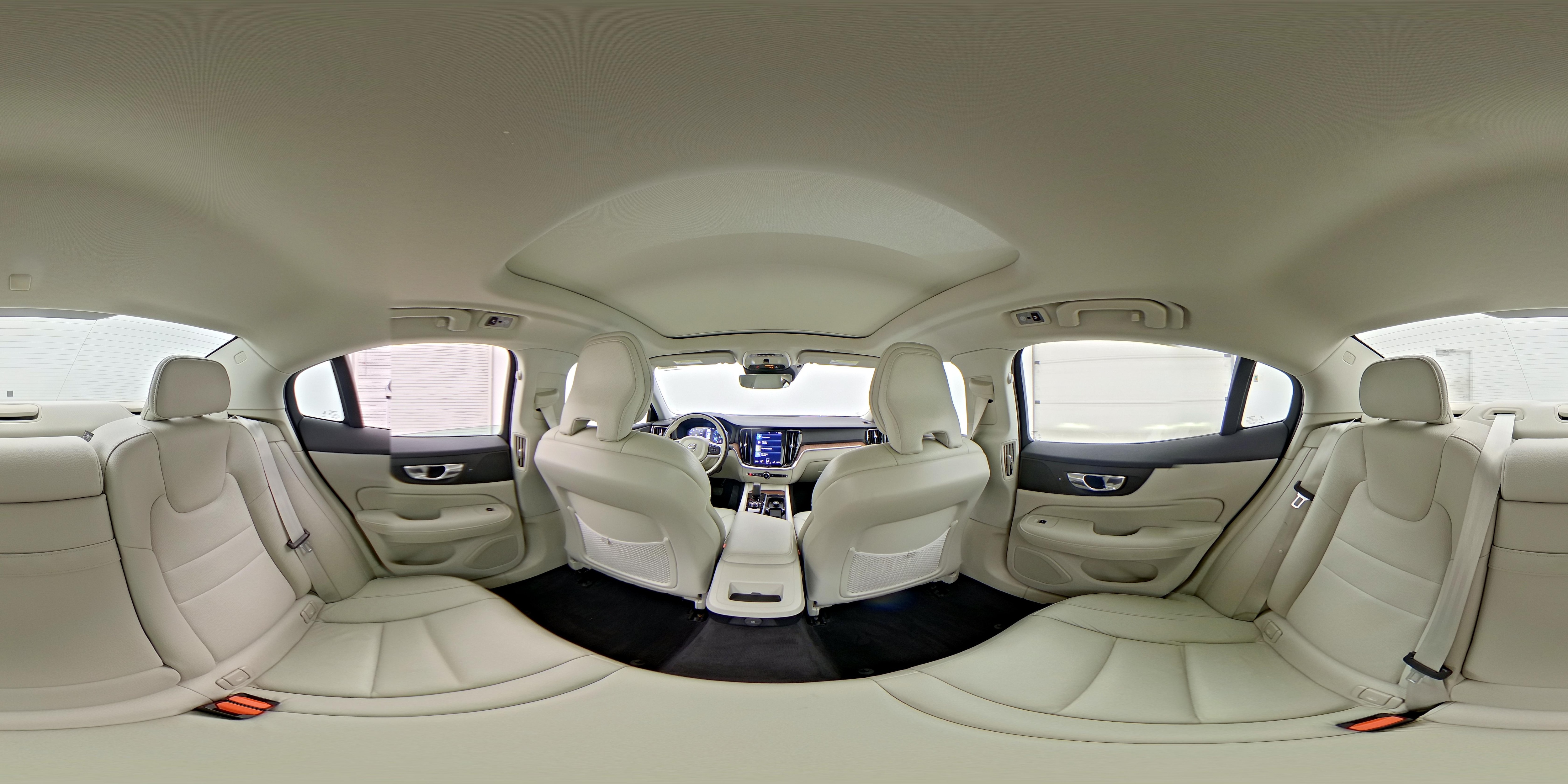 2022 Volvo S60 Momentum - Photo 26