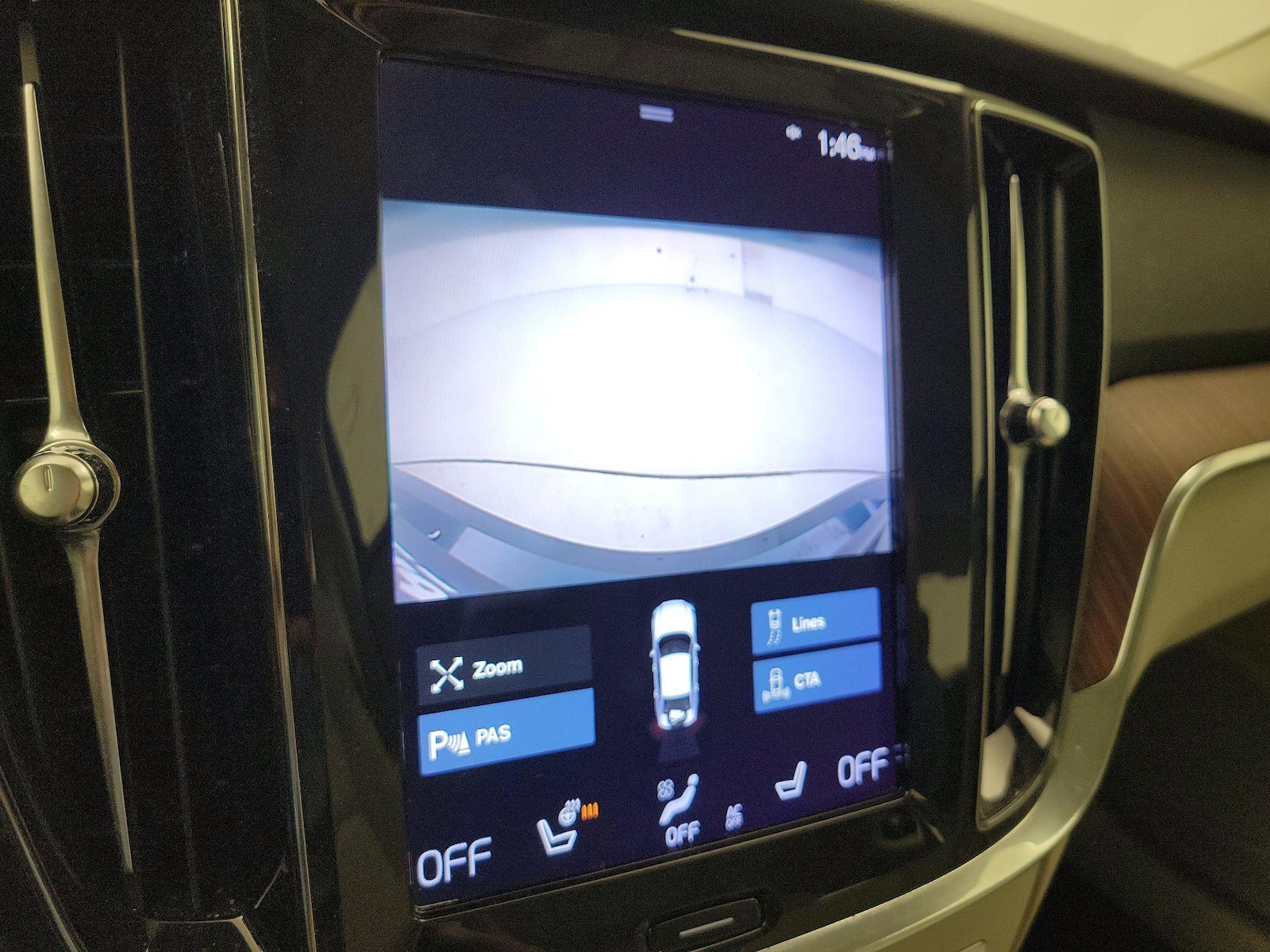 2022 Volvo S60 Momentum - Photo 15