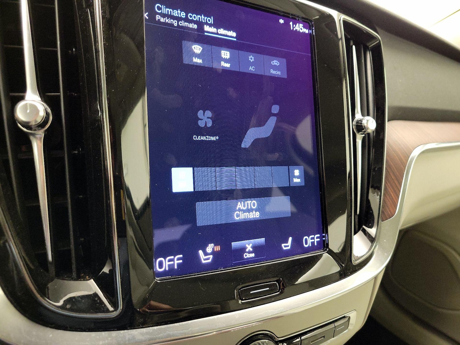 2022 Volvo S60 Momentum - Photo 17