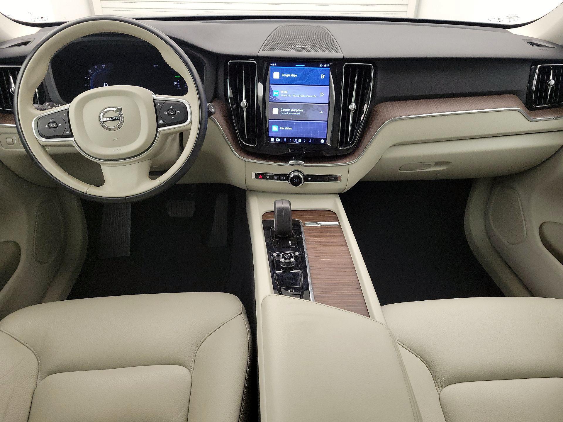 Thumbnail: 2022 Volvo XC60 - 9