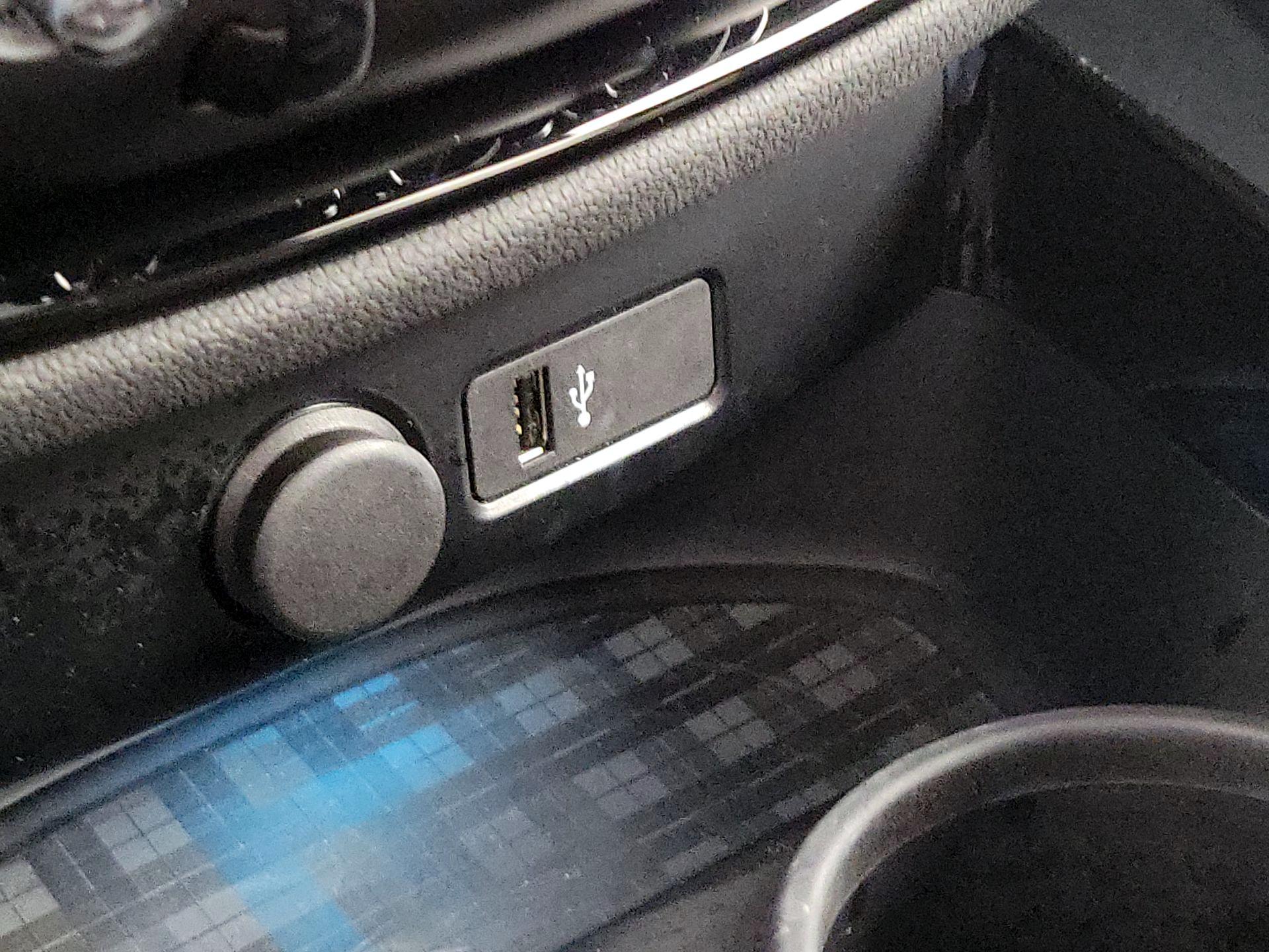 Thumbnail: 2020 MINI Cooper Clubman - 19