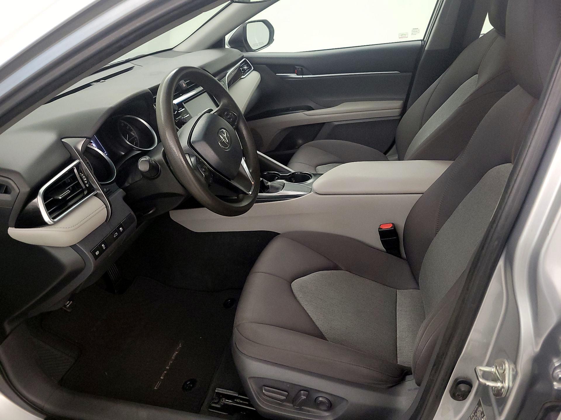 Thumbnail: 2018 Toyota Camry - 11