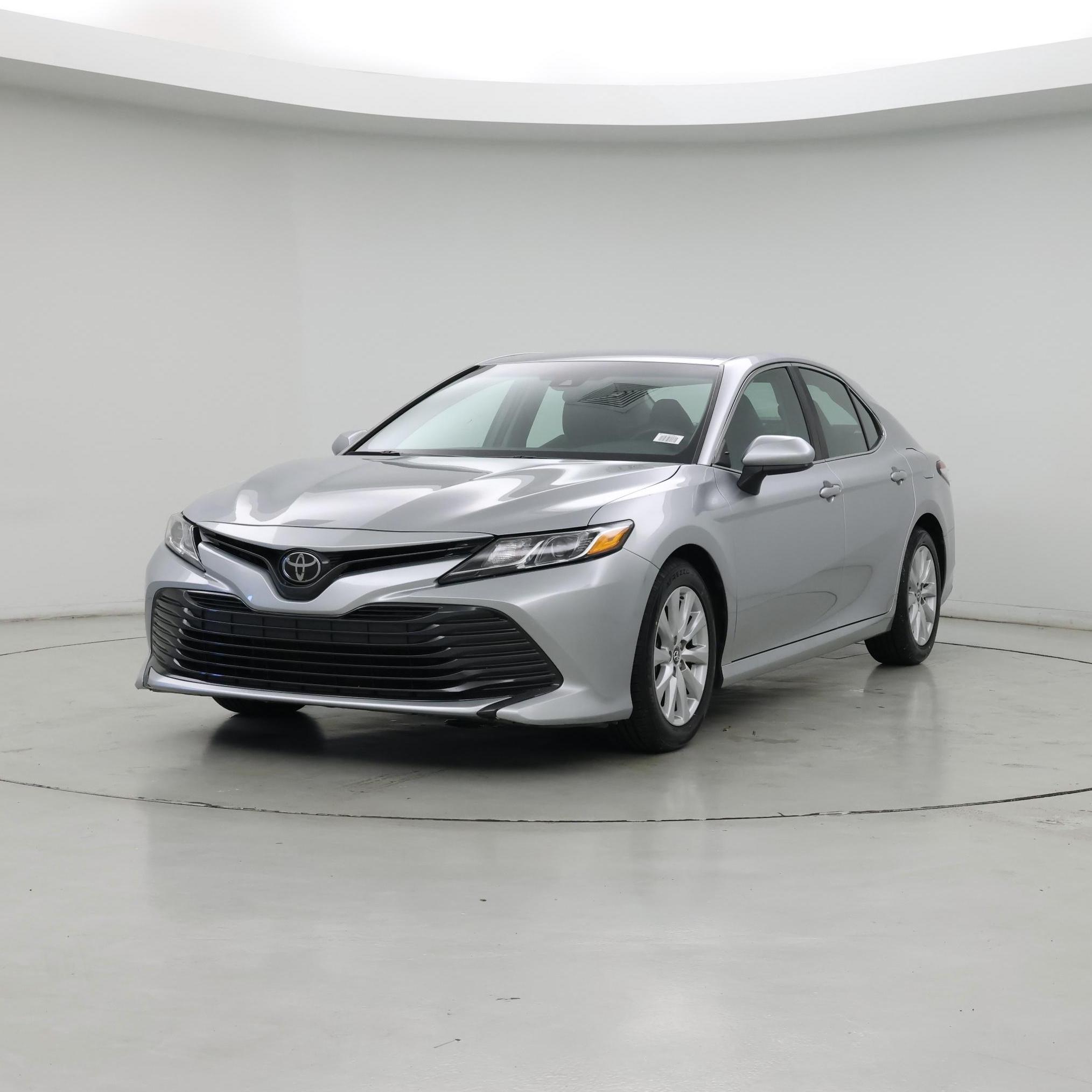 Thumbnail: 2018 Toyota Camry - 4