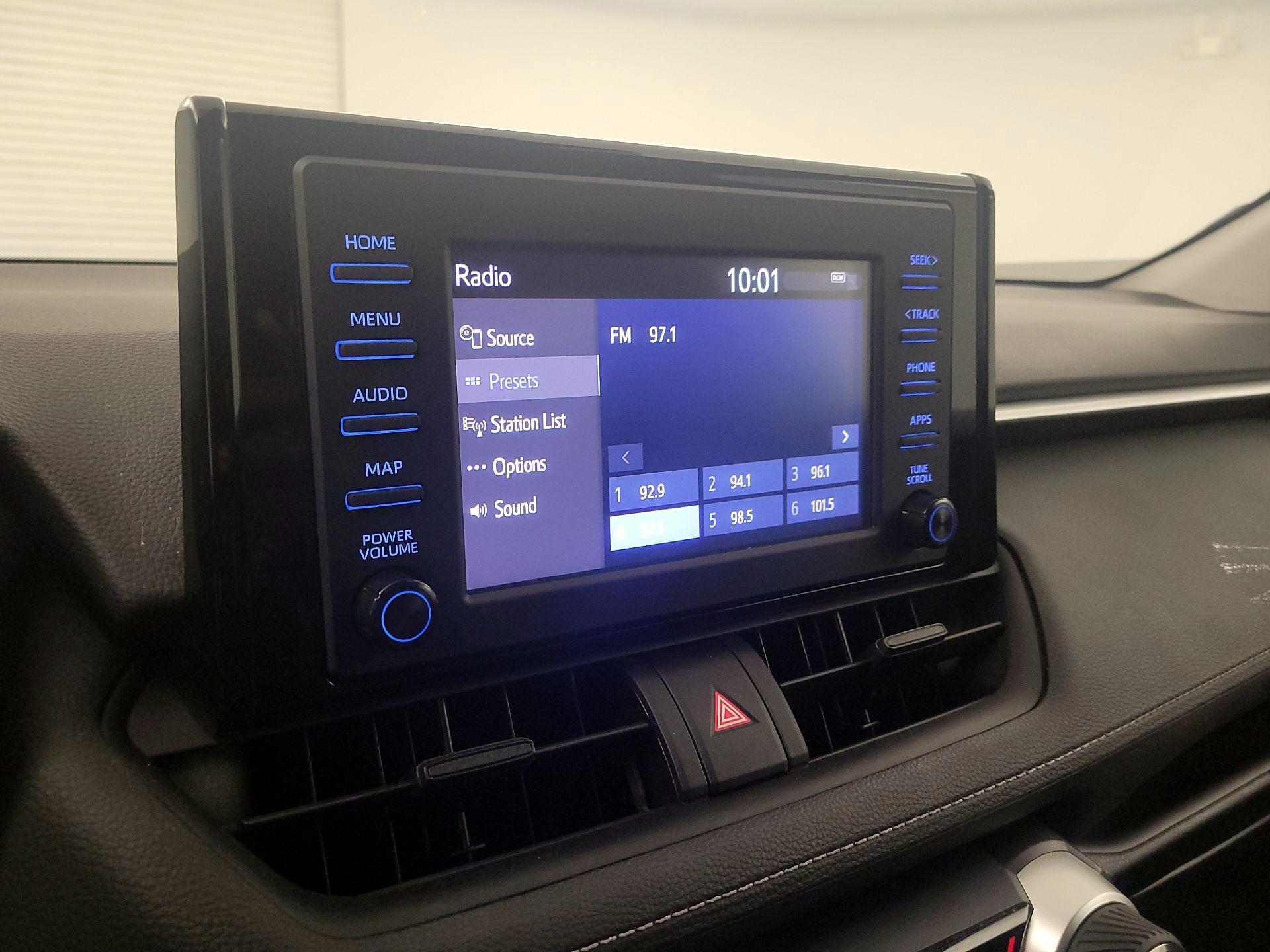 Thumbnail: 2019 Toyota RAV4 - 15
