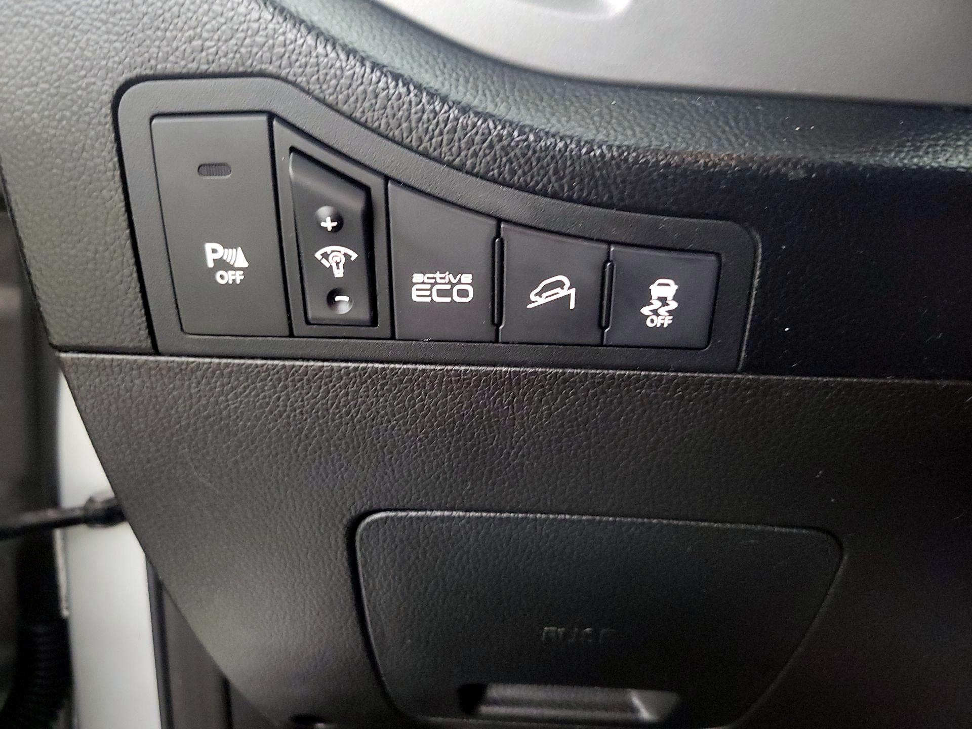 Thumbnail: 2014 Kia Sportage - 13