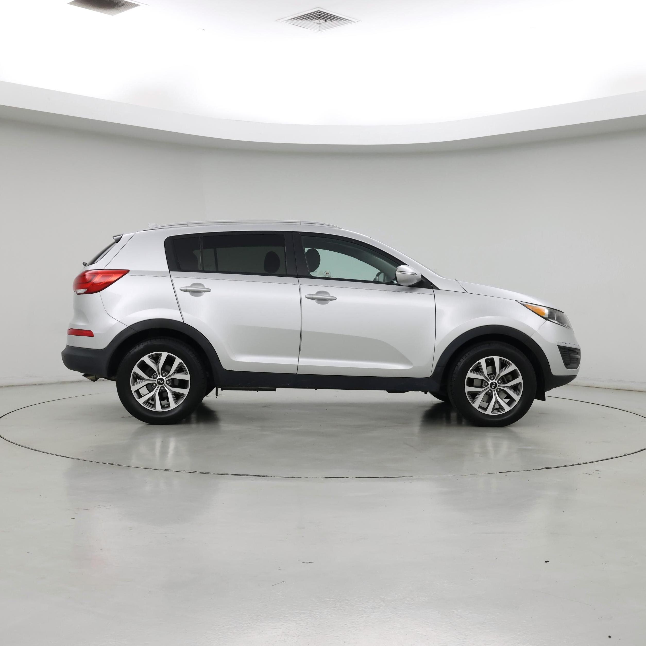Thumbnail: 2014 Kia Sportage - 7