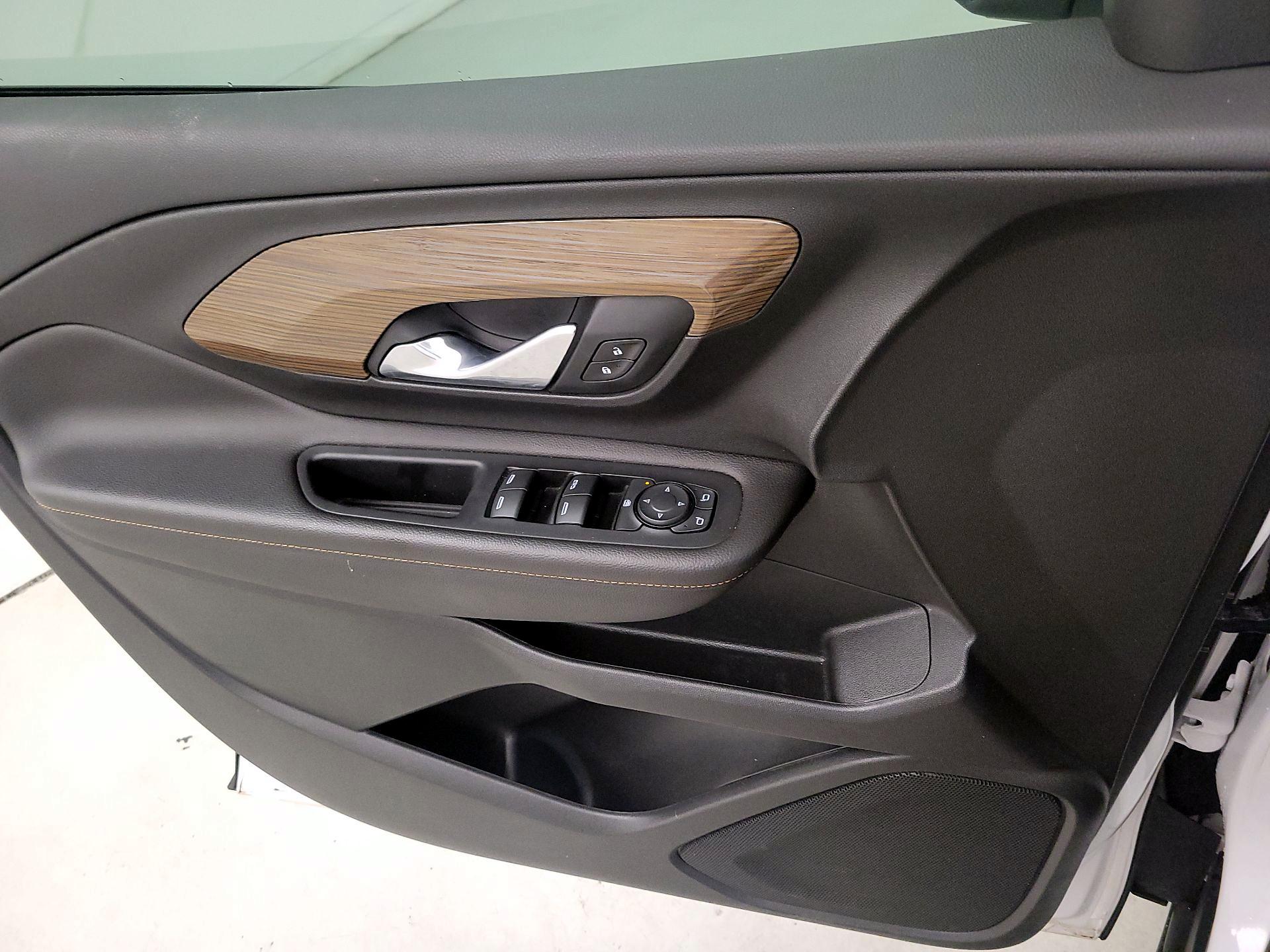Thumbnail: 2020 GMC Terrain - 12