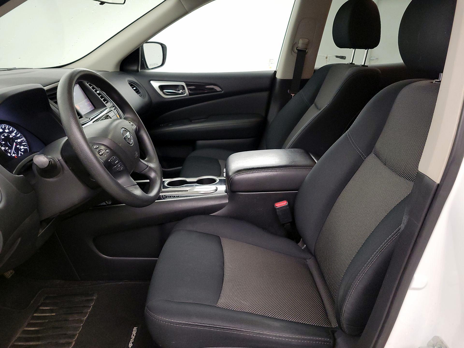 Thumbnail: 2018 Nissan Pathfinder - 11