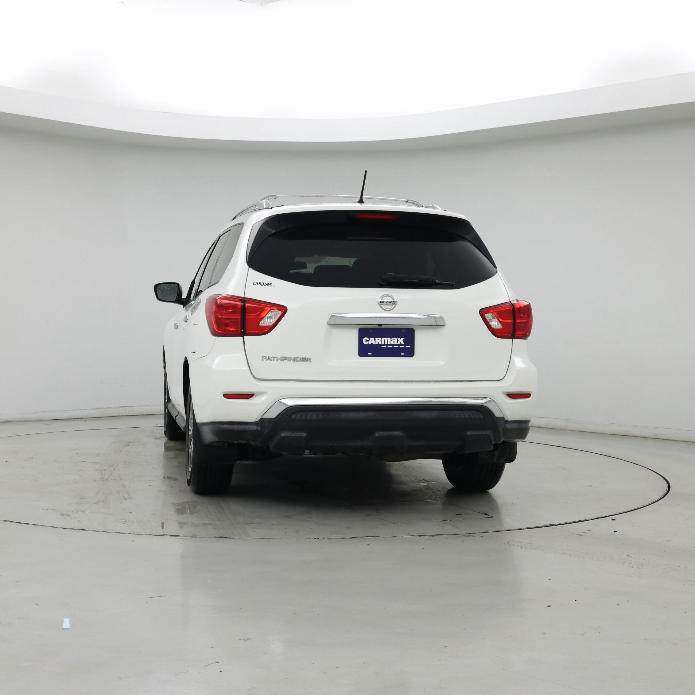 Thumbnail: 2018 Nissan Pathfinder - 6