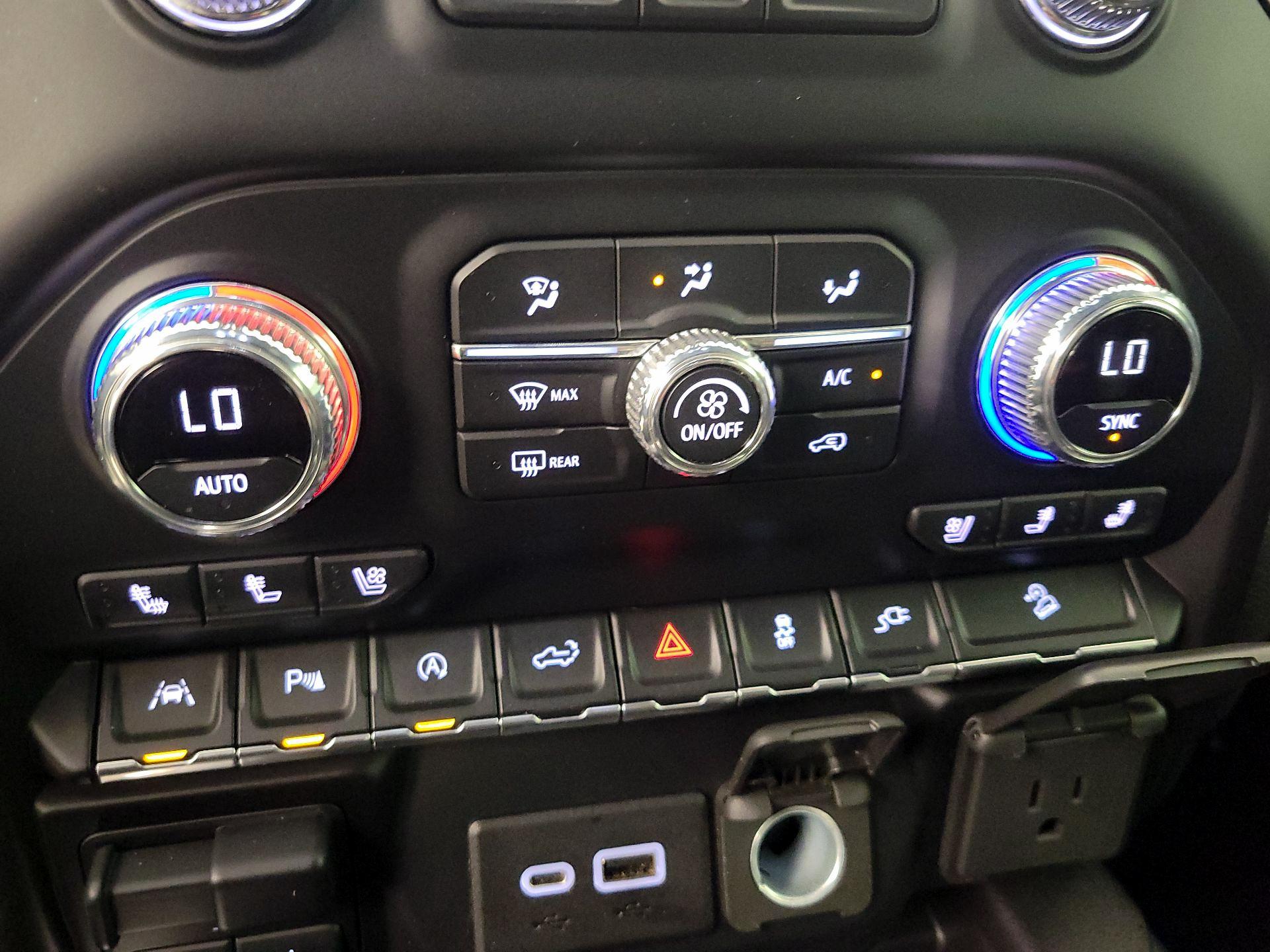 Thumbnail: 2021 GMC Sierra 1500 - 16