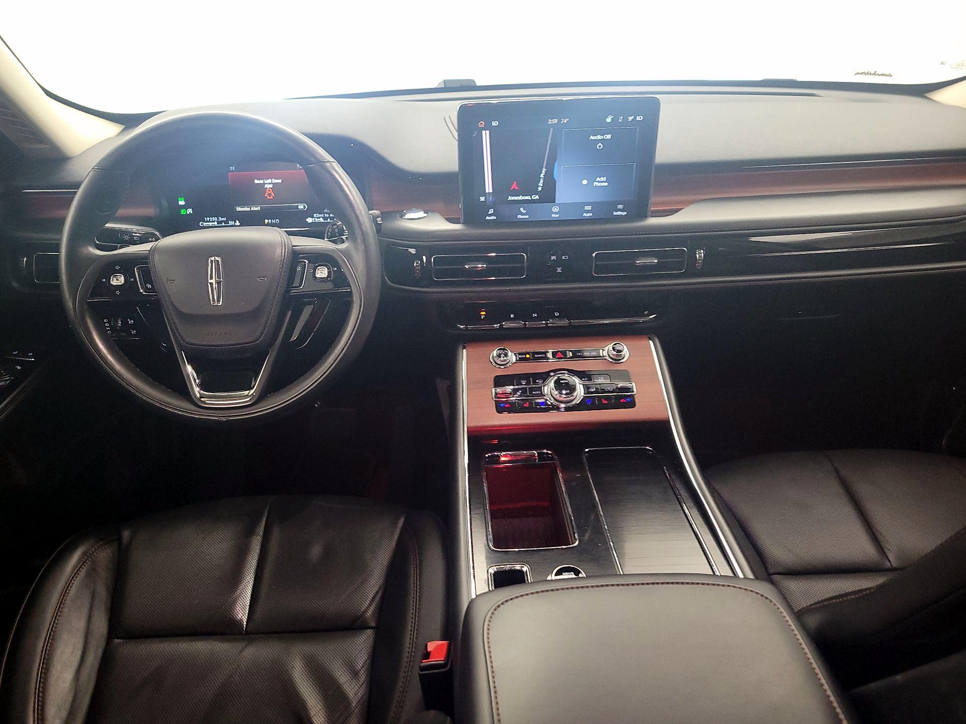Thumbnail: 2021 Lincoln Aviator - 9