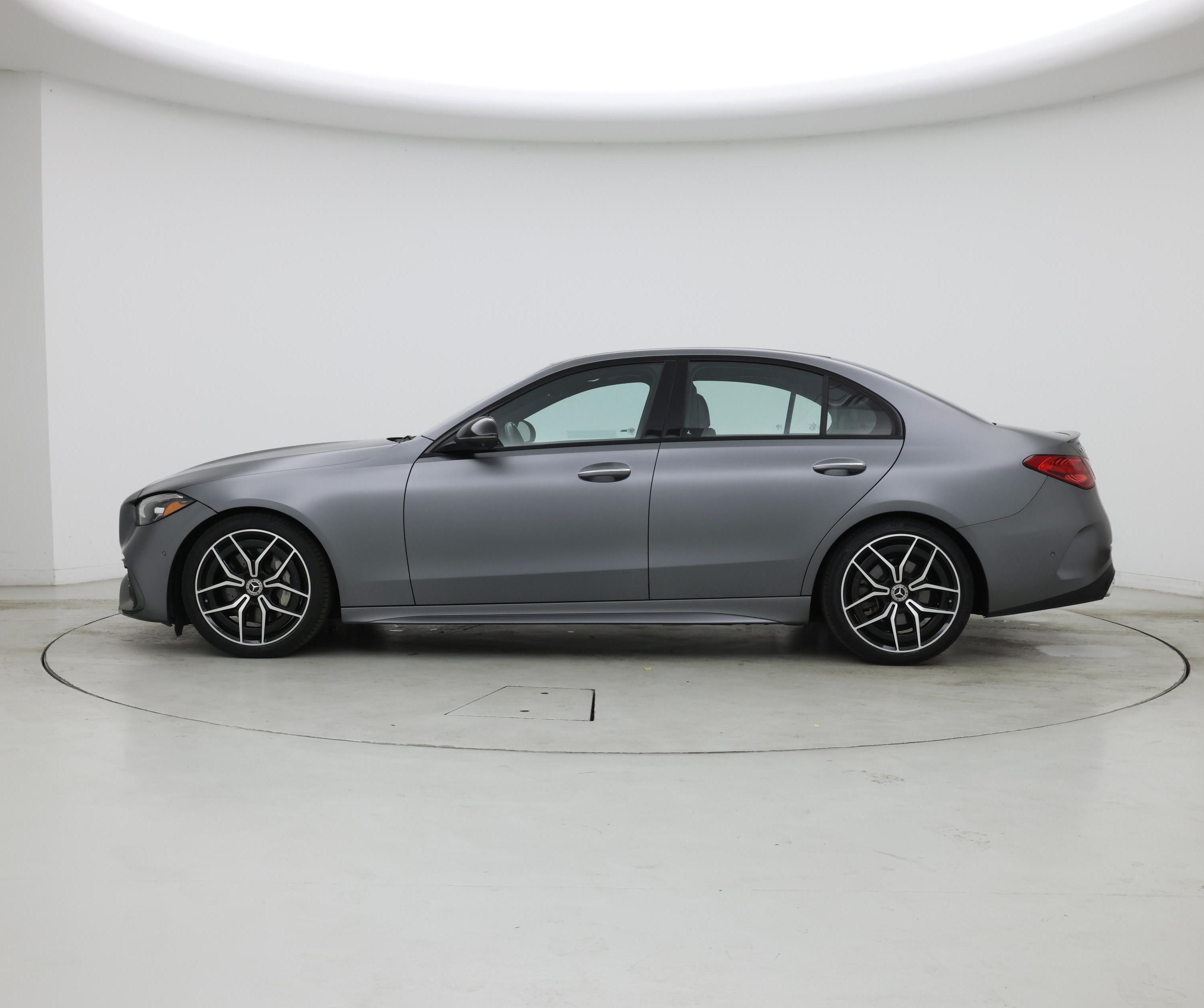 Thumbnail: 2022 Mercedes-Benz C-Class - 3