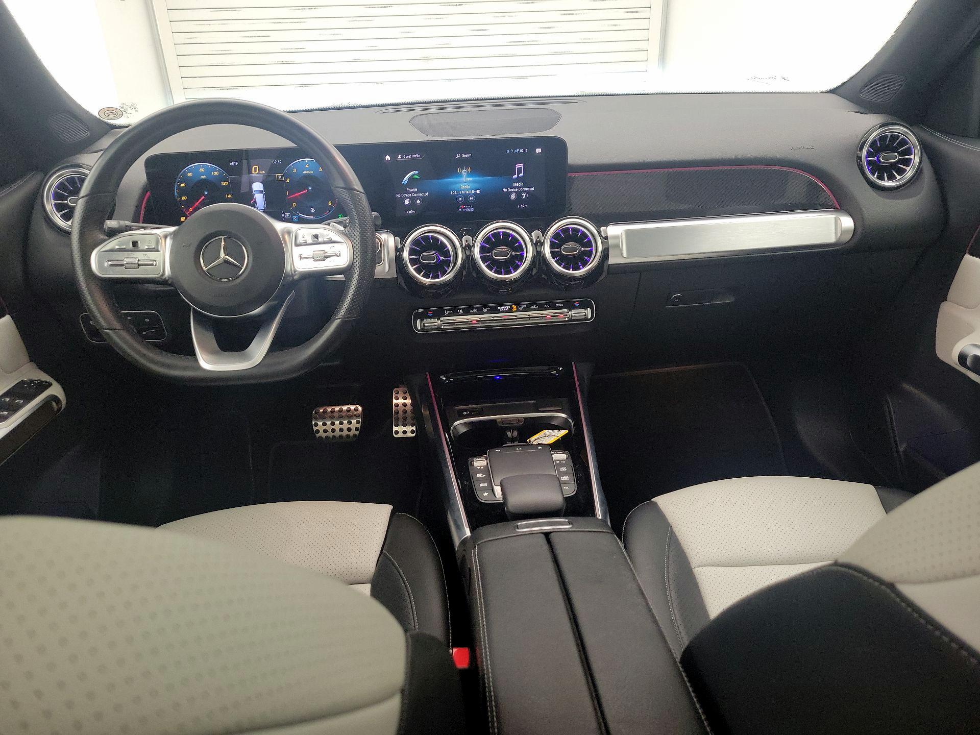 Thumbnail: 2022 Mercedes-Benz GLB - 9