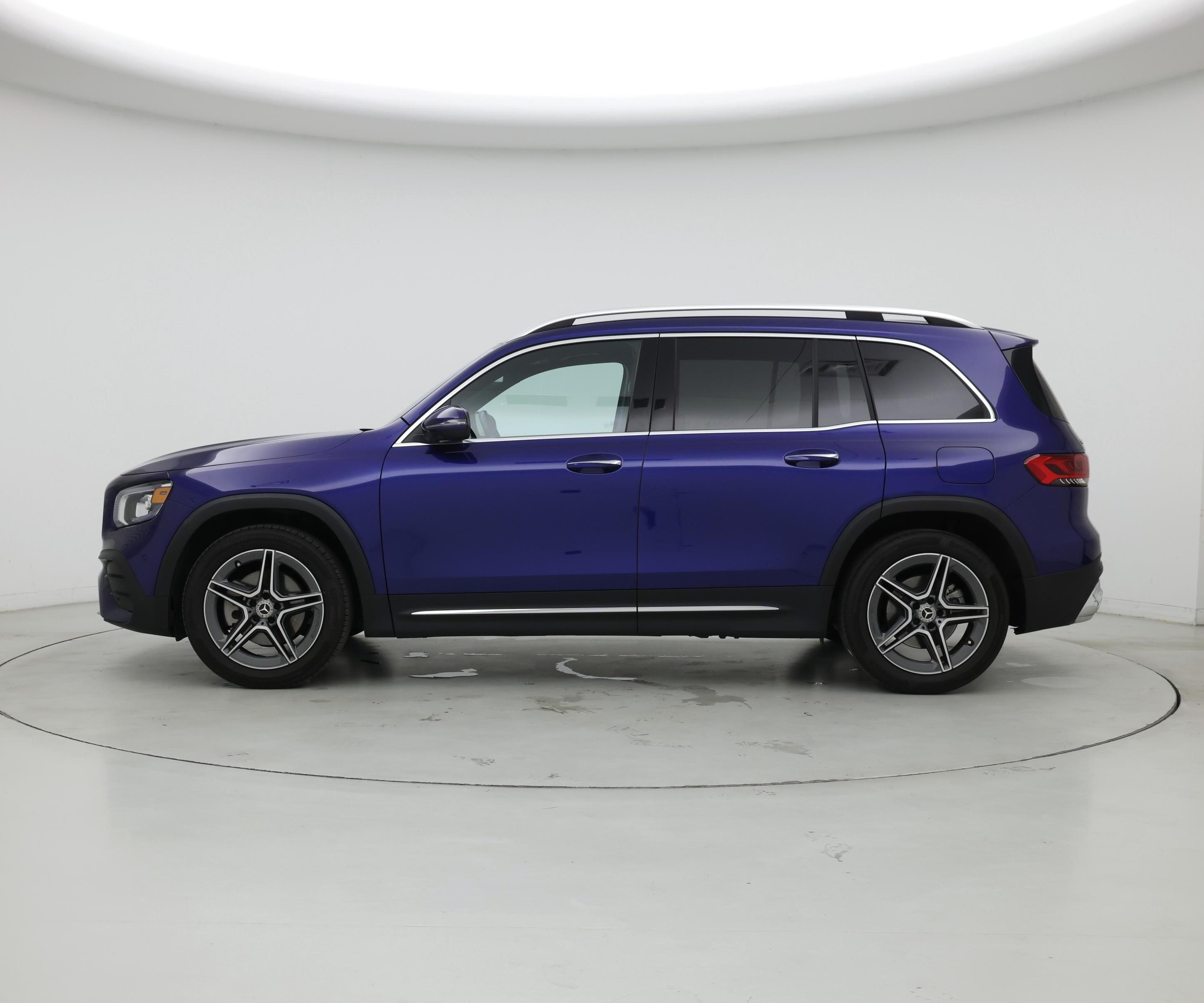 Thumbnail: 2022 Mercedes-Benz GLB - 3