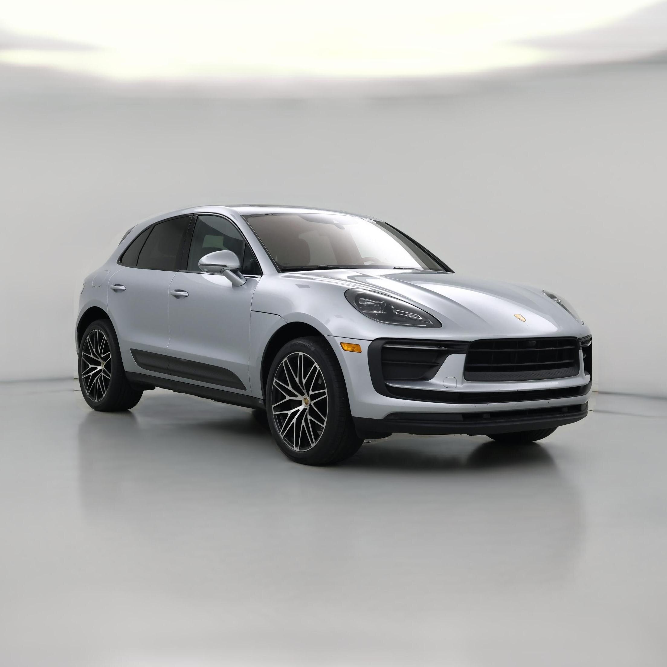 Thumbnail: 2022 Porsche Macan - 1
