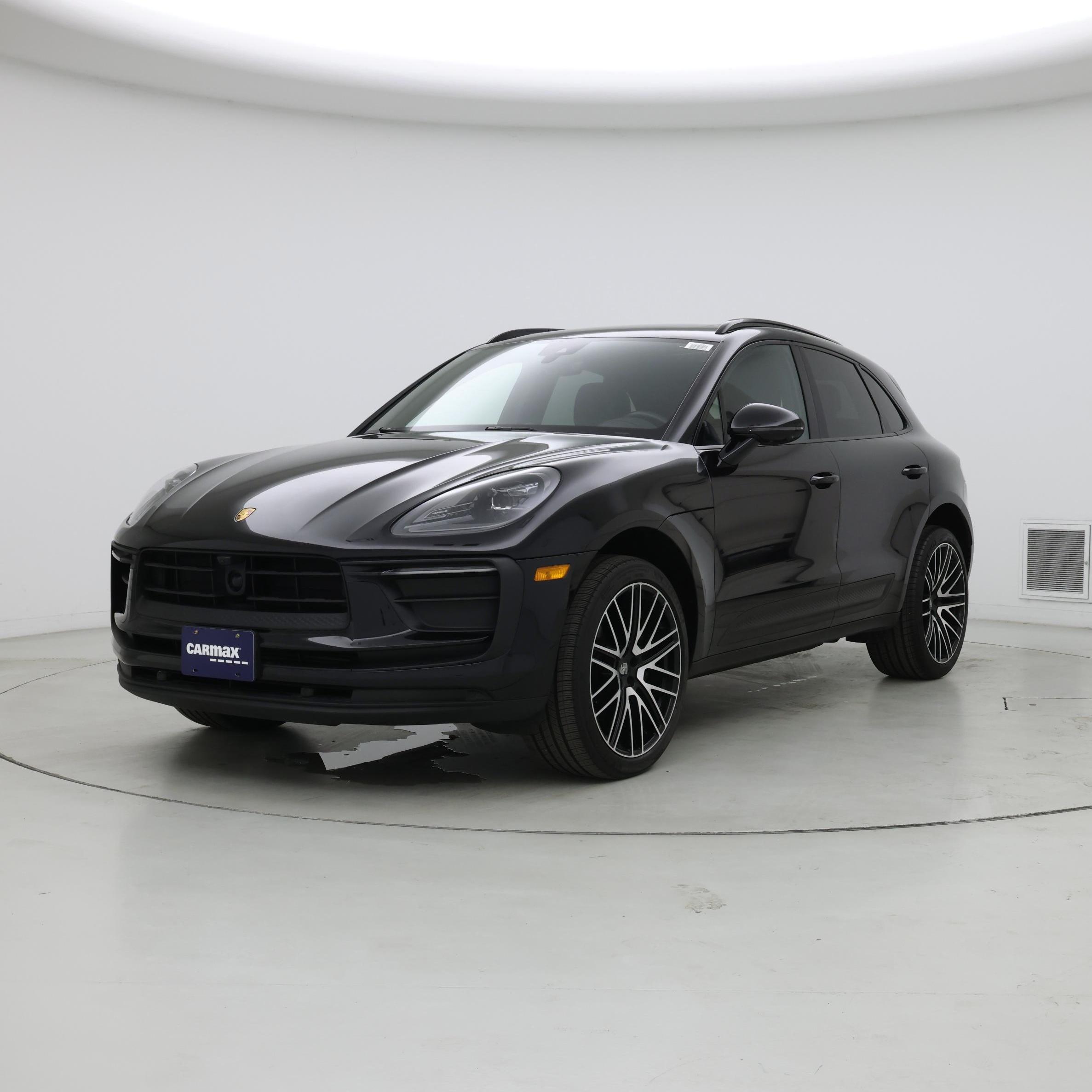 Thumbnail: 2022 Porsche Macan - 4