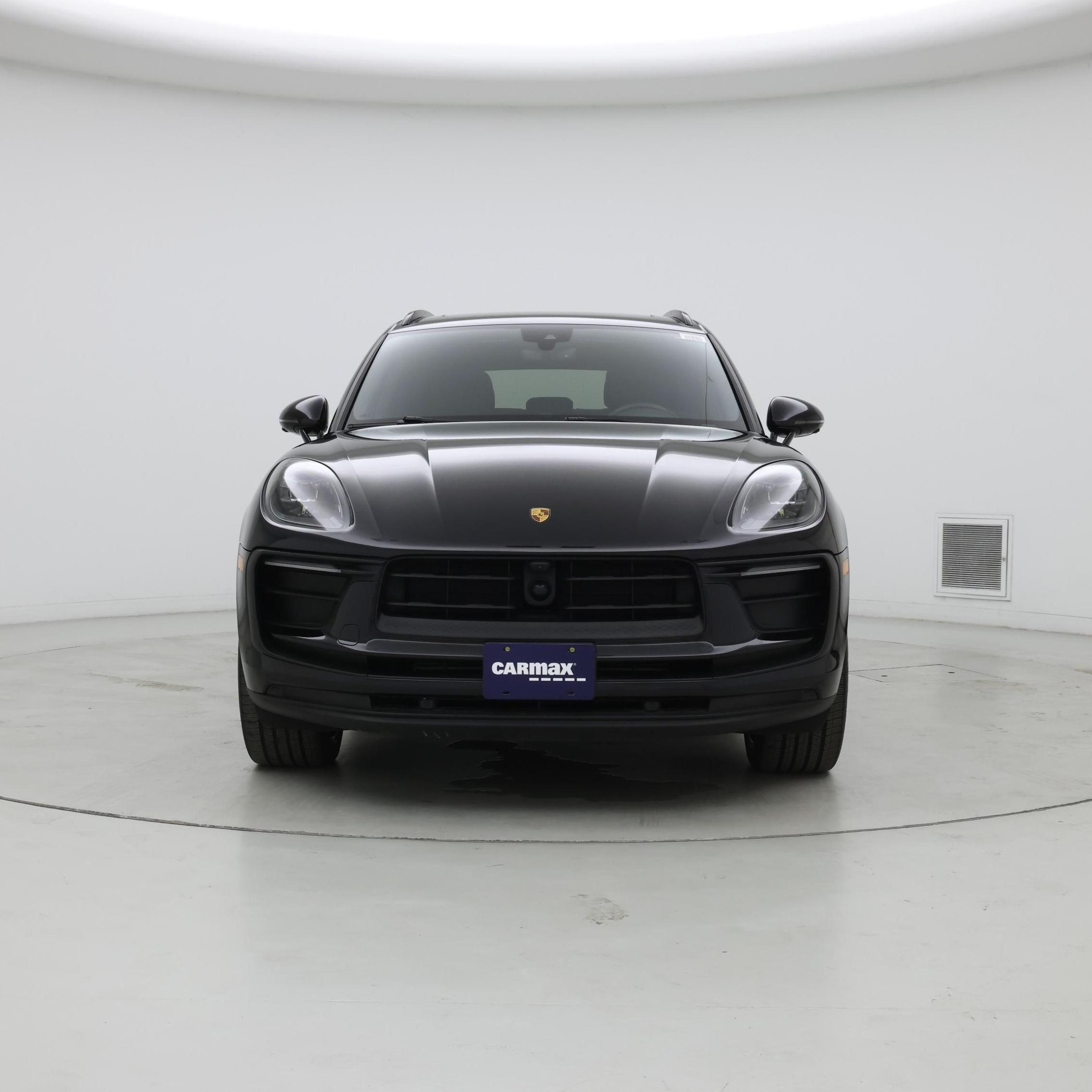 Thumbnail: 2022 Porsche Macan - 5