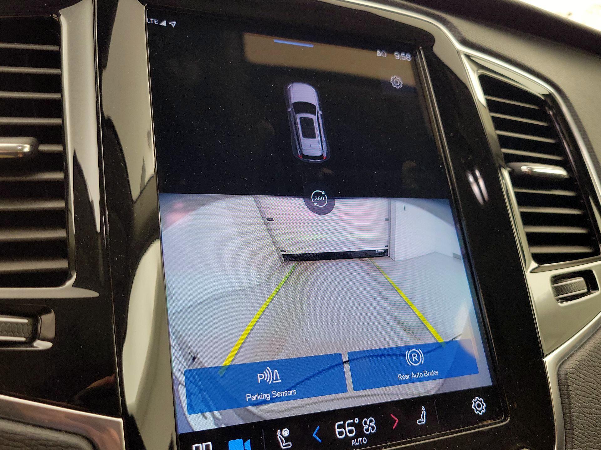 Thumbnail: 2023 Volvo XC90 - 15