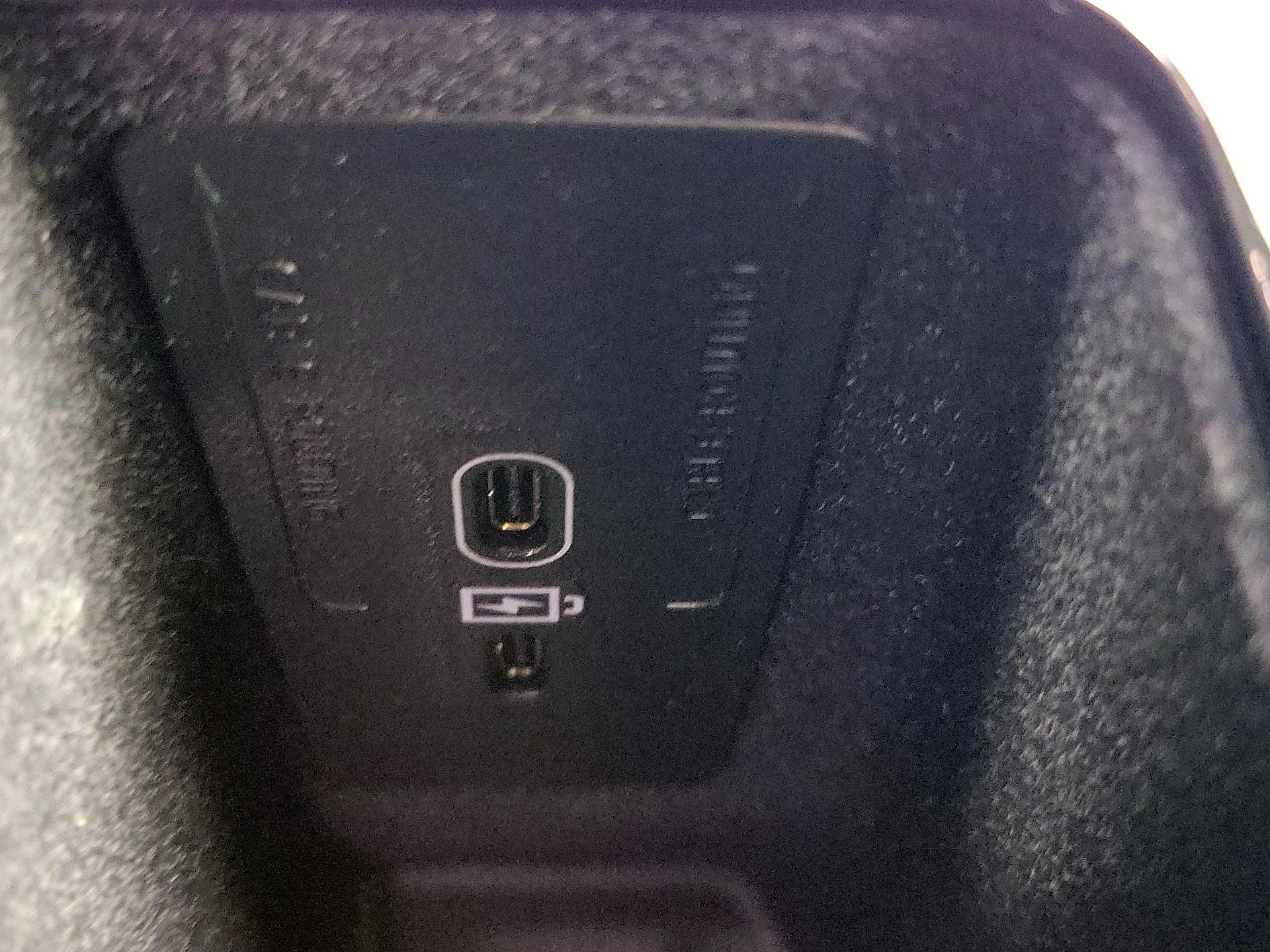 Thumbnail: 2023 Volvo XC90 - 19