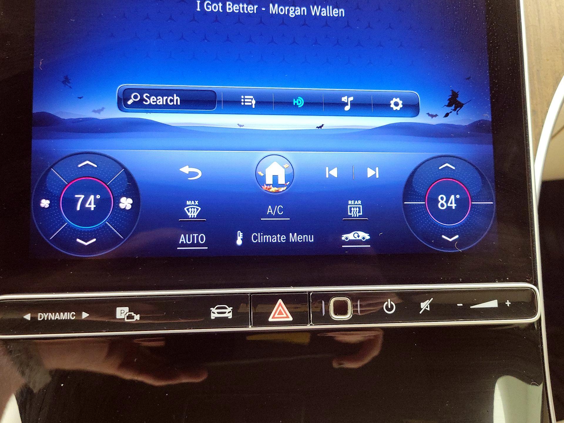 Thumbnail: 2023 Mercedes-Benz C-Class - 16