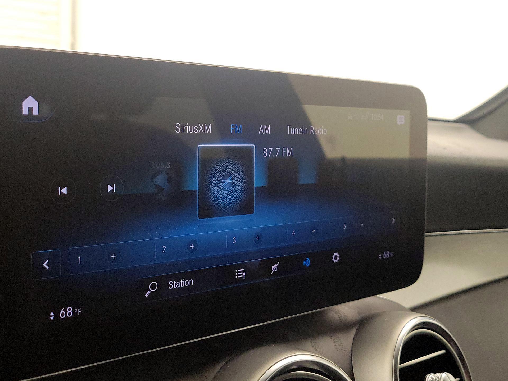 Thumbnail: 2022 Mercedes-Benz GLC - 15