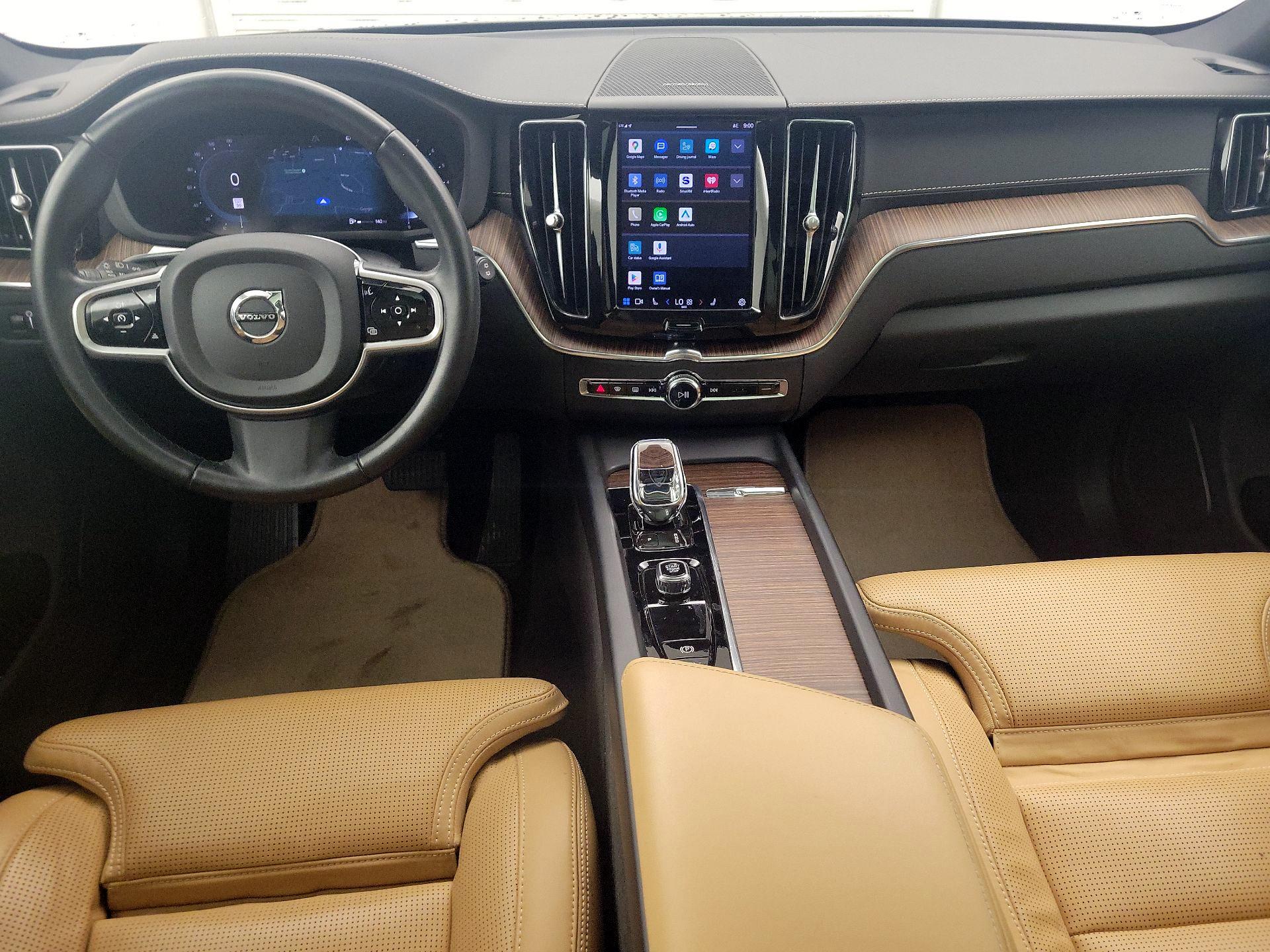 Thumbnail: 2022 Volvo XC60 - 9