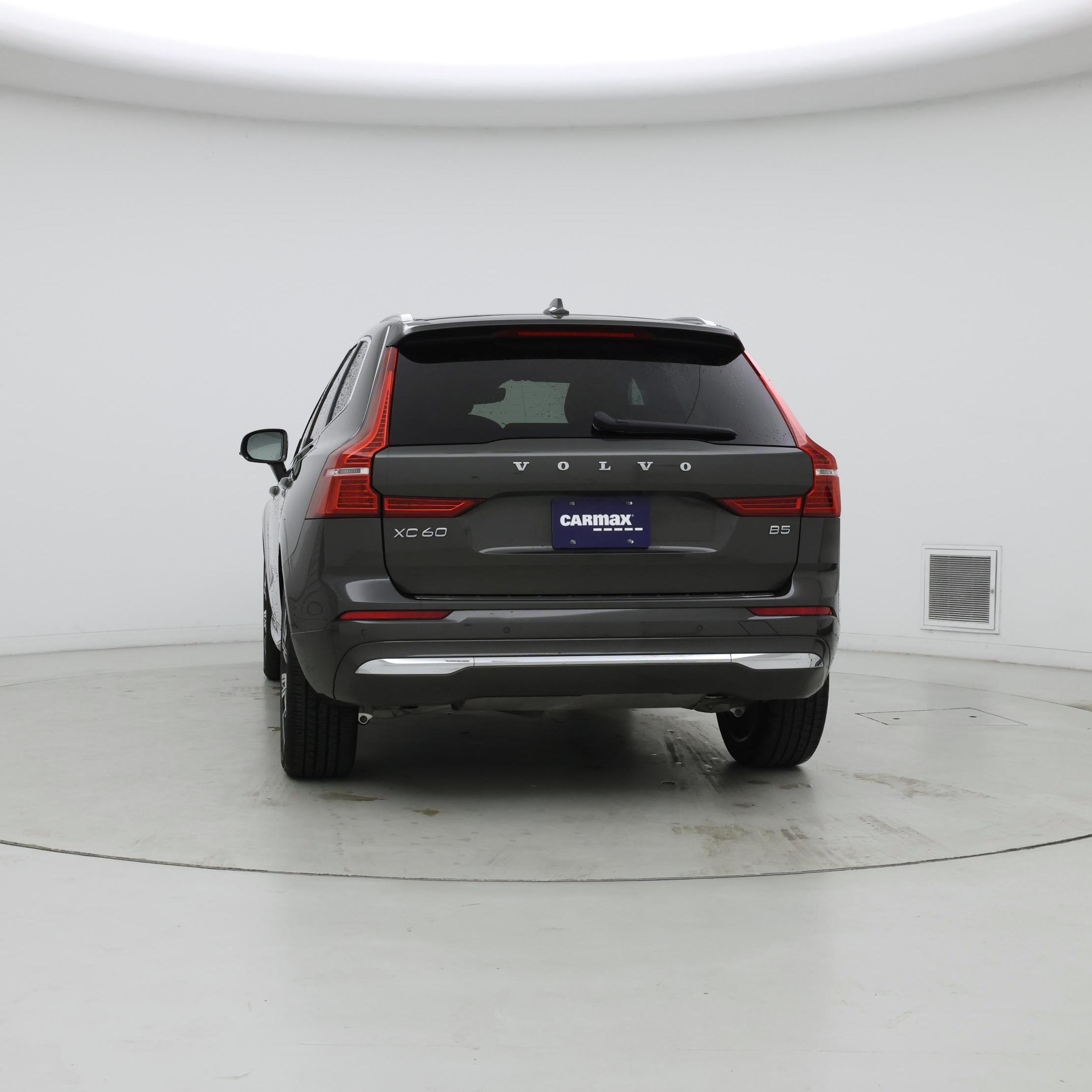 Thumbnail: 2022 Volvo XC60 - 6