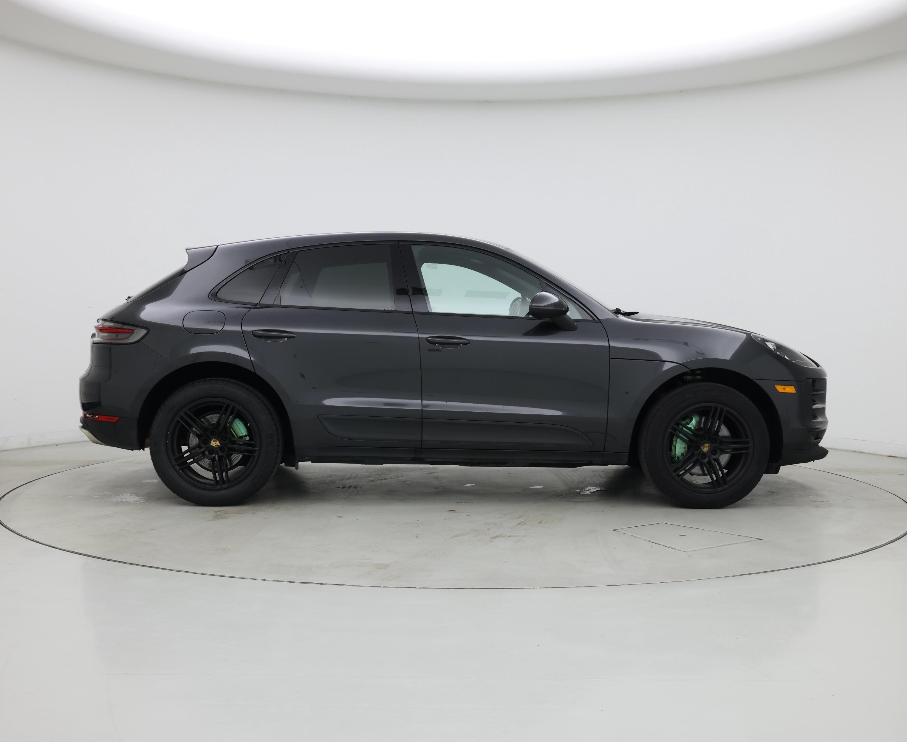 Thumbnail: 2021 Porsche Macan - 7