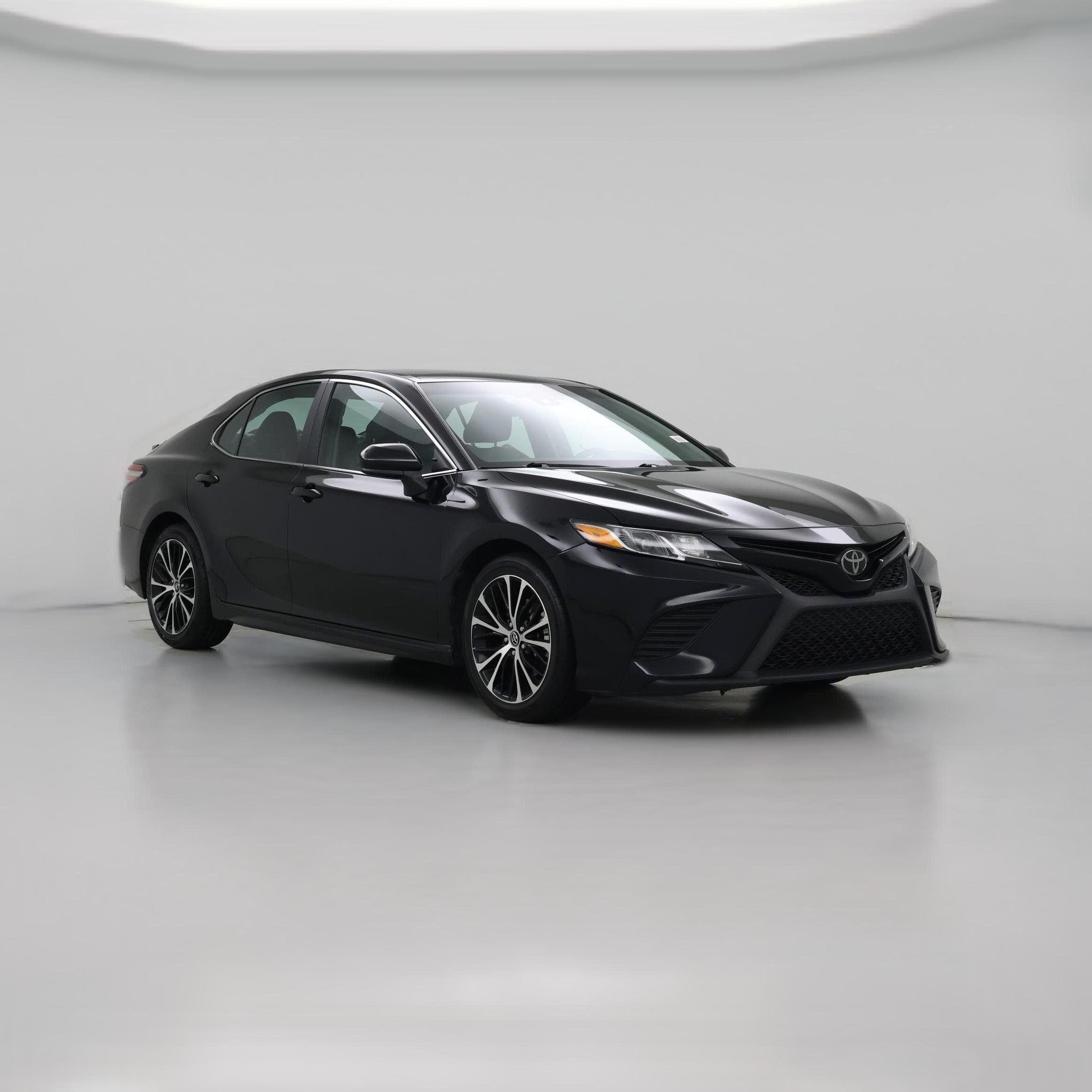 Thumbnail: 2018 Toyota Camry - 1