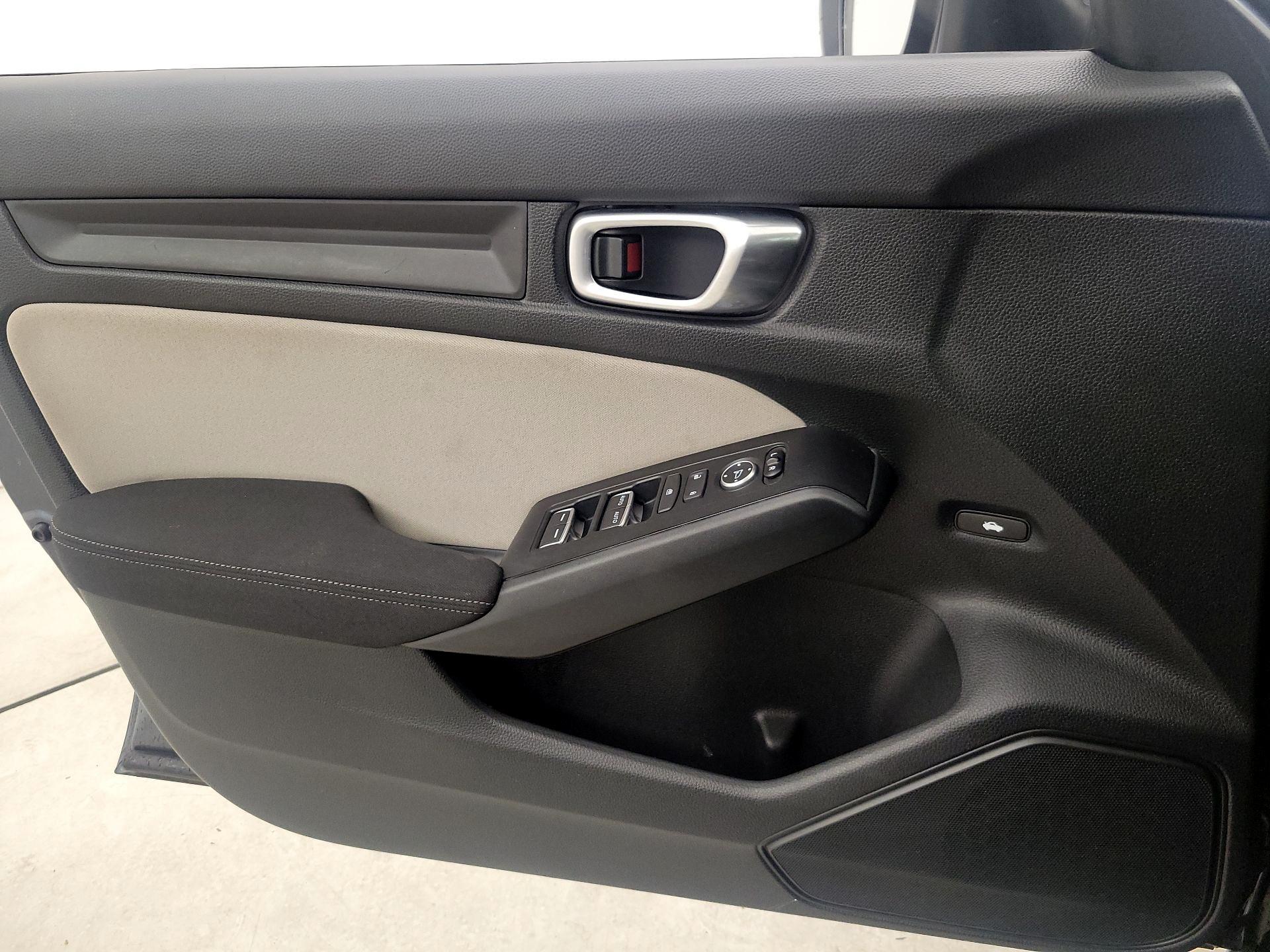 Thumbnail: 2023 Honda Civic - 12