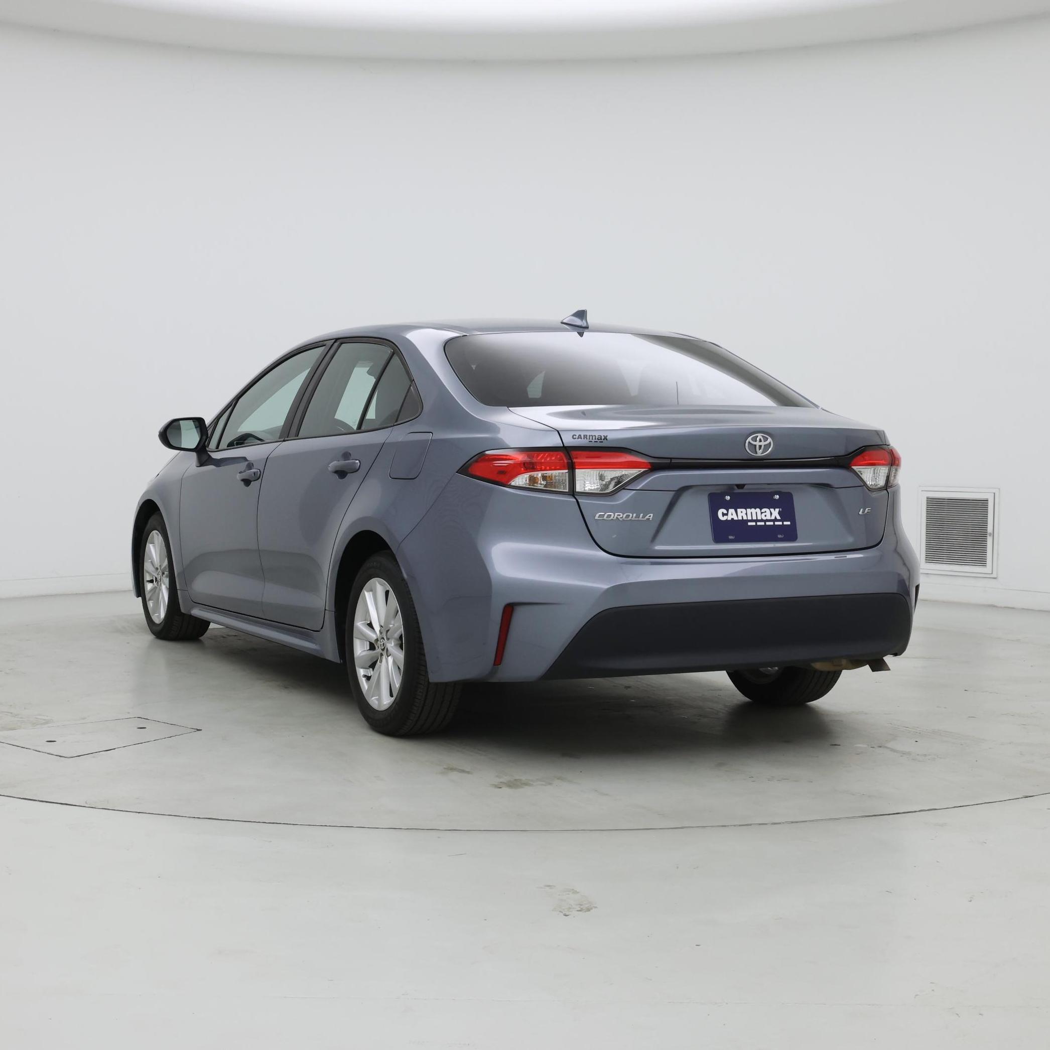 Thumbnail: 2023 Toyota Corolla - 2