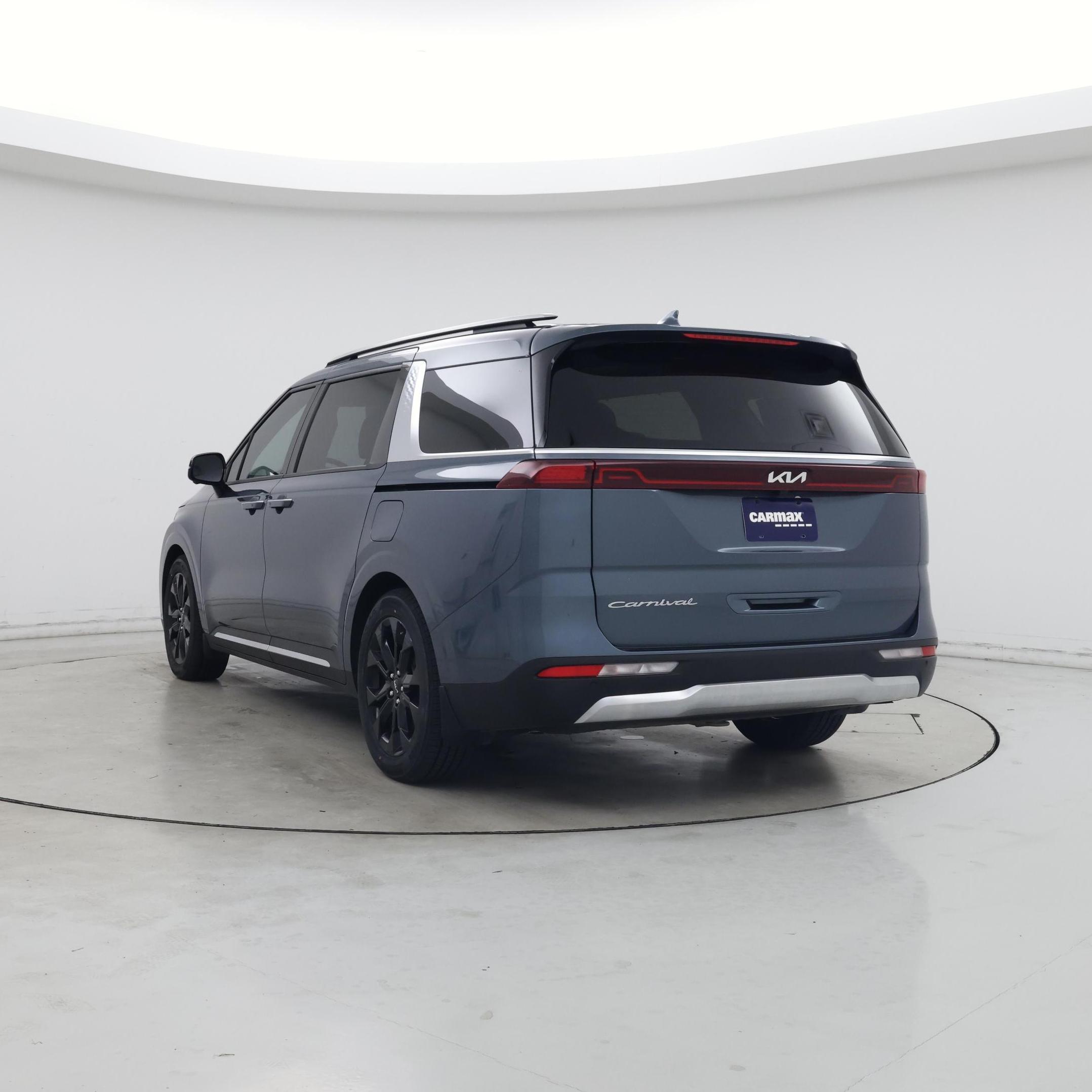 Thumbnail: 2022 Kia Carnival - 2
