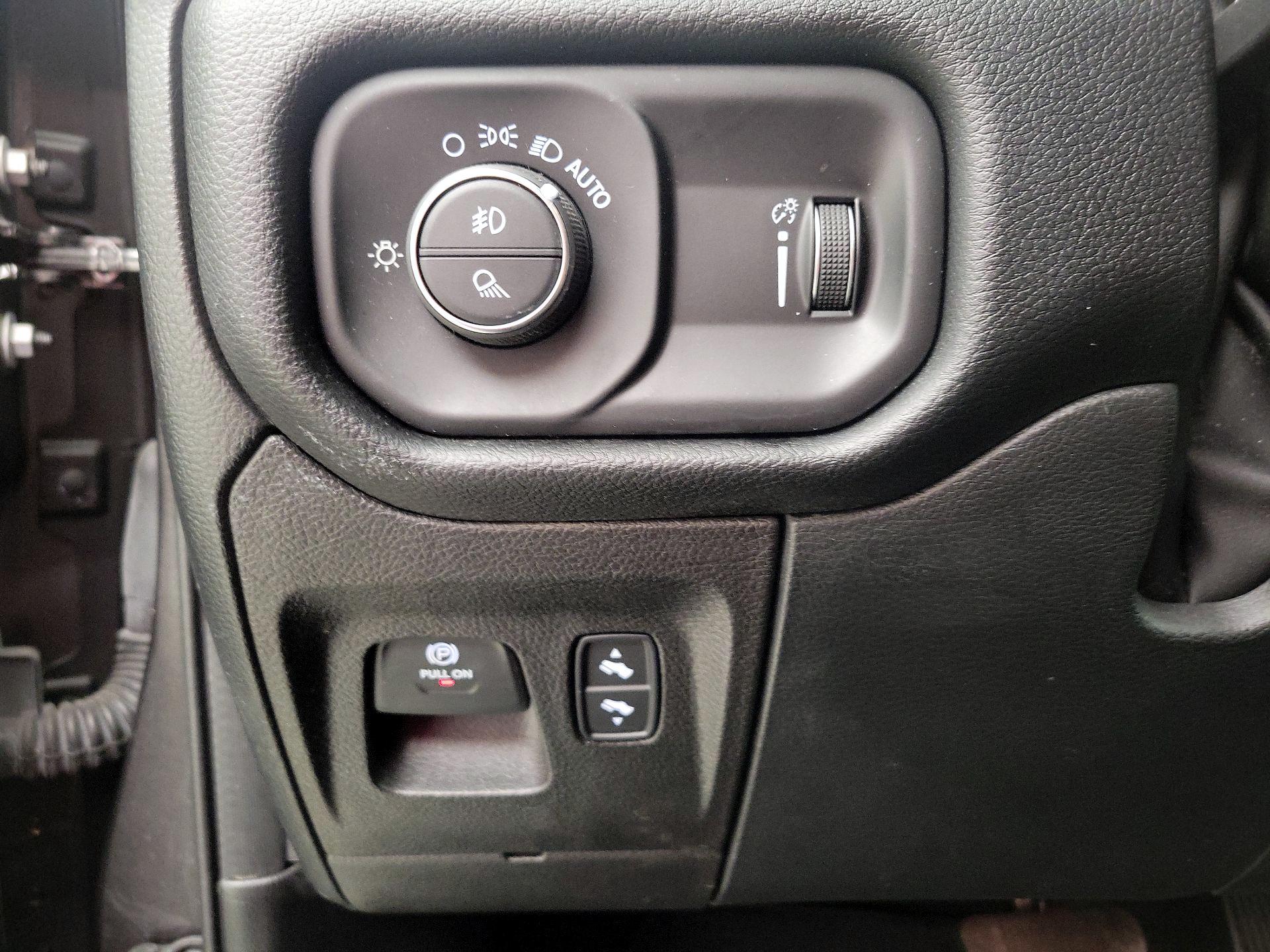 Thumbnail: 2022 RAM 1500 - 13