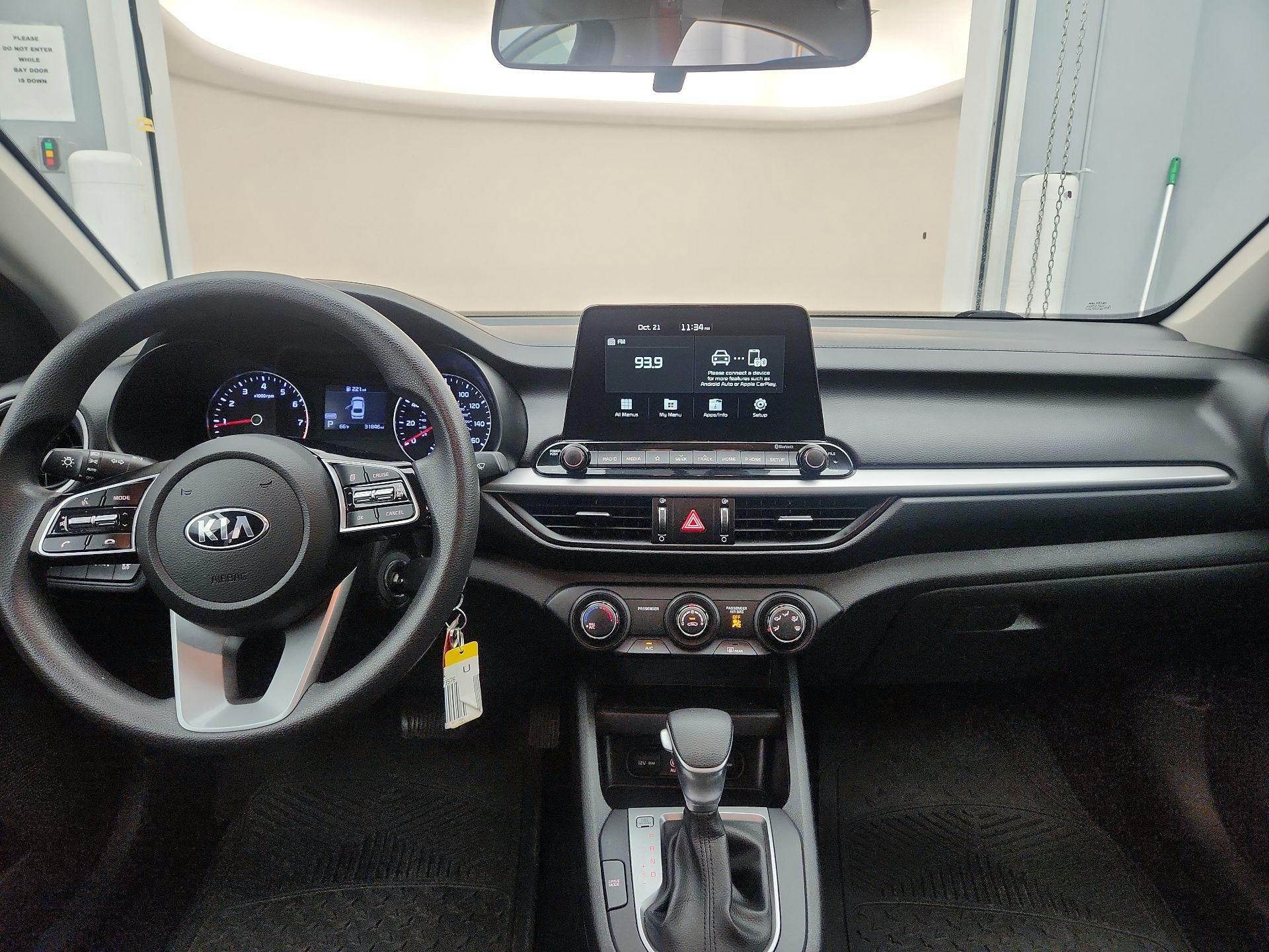 Thumbnail: 2021 Kia Forte - 9