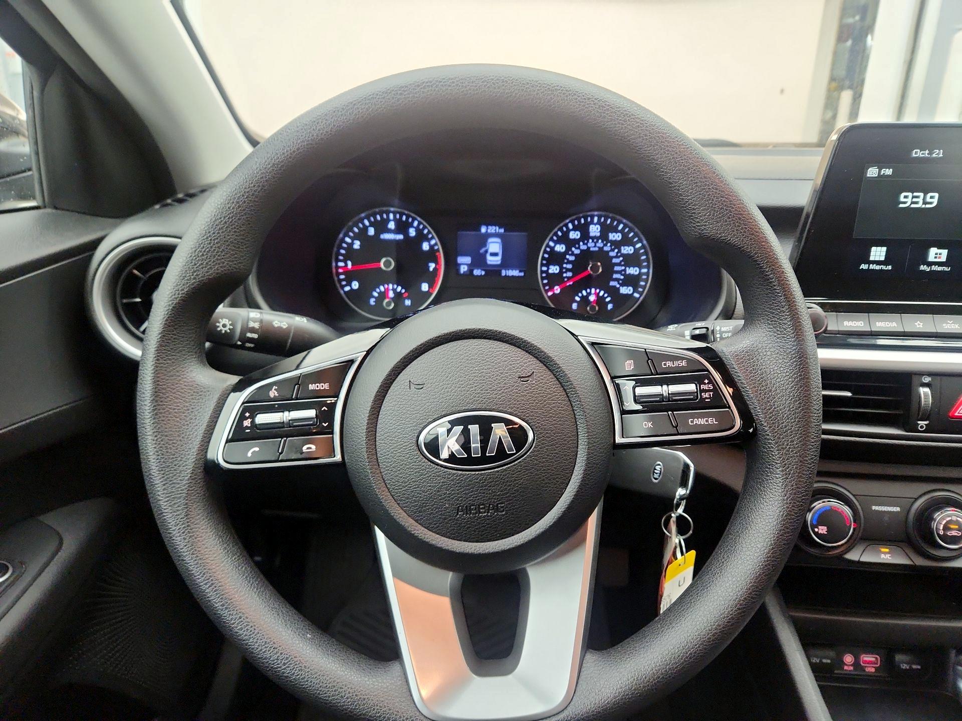Thumbnail: 2021 Kia Forte - 10