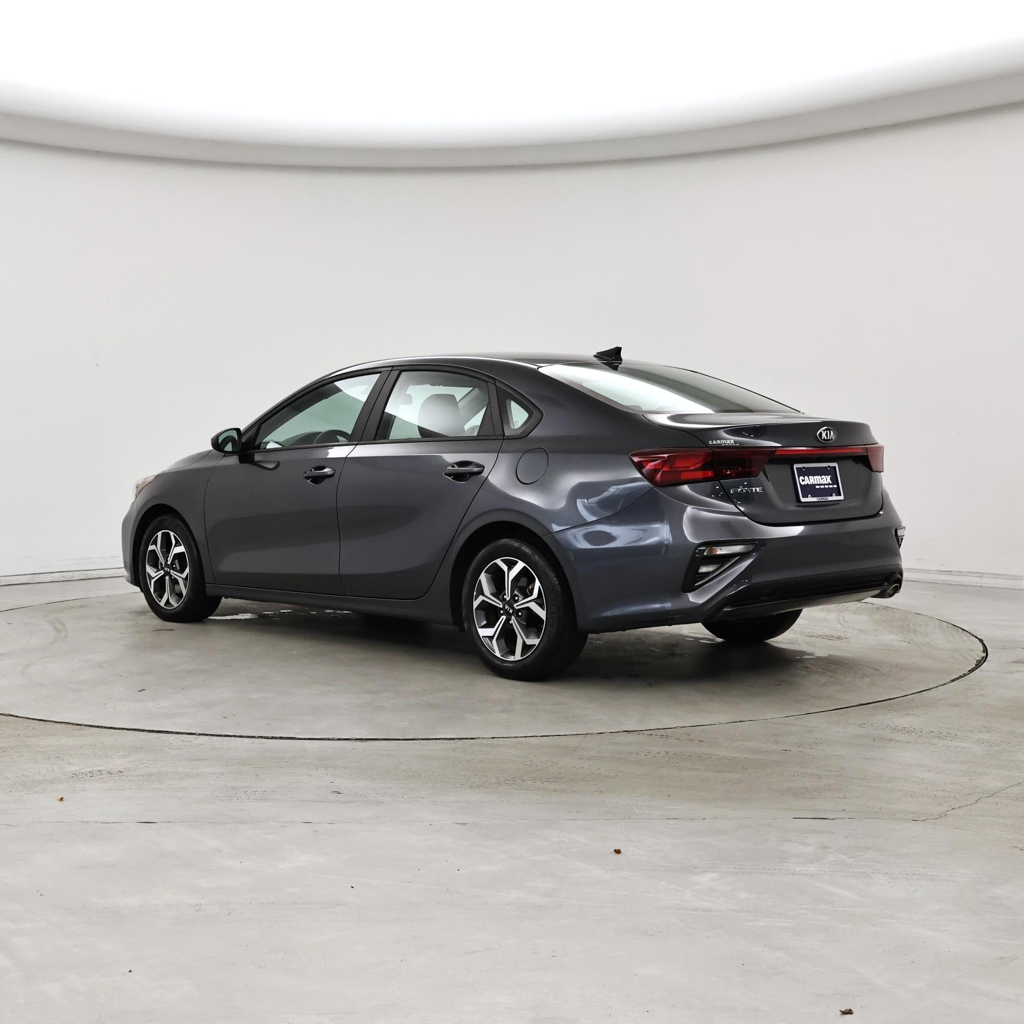 Thumbnail: 2021 Kia Forte - 2