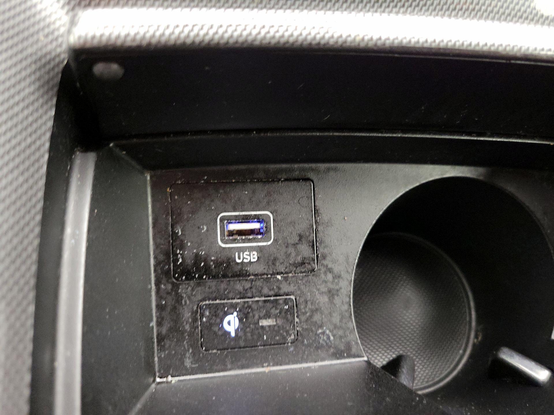 Thumbnail: 2023 Hyundai Santa Fe - 19