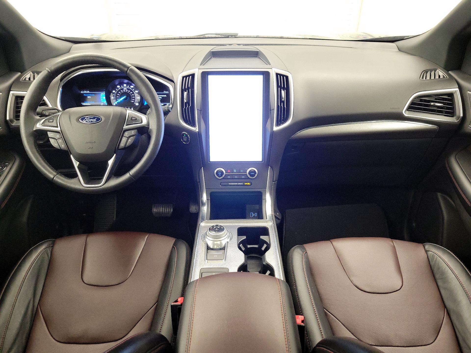 Thumbnail: 2021 Ford Edge - 9