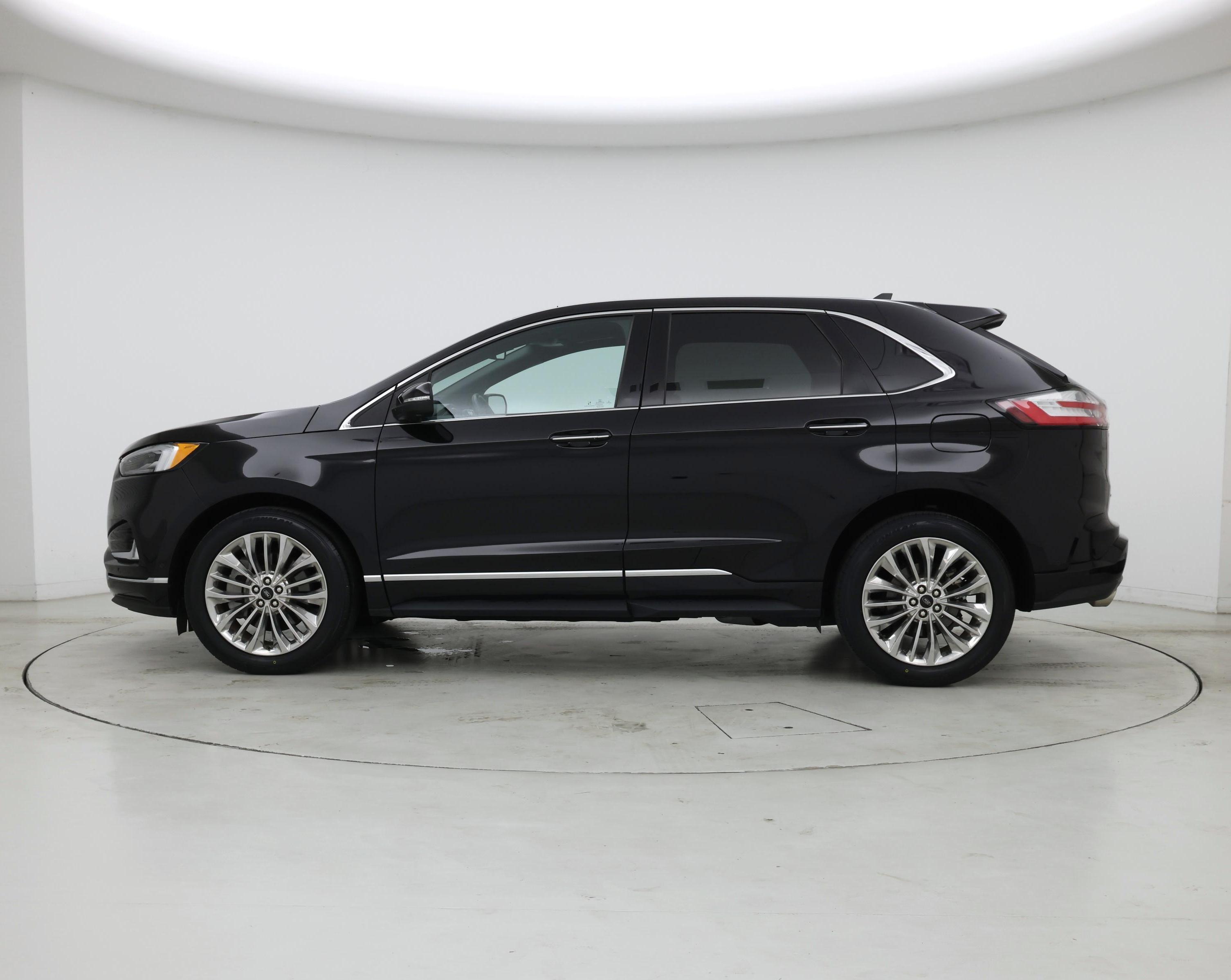 Thumbnail: 2021 Ford Edge - 3