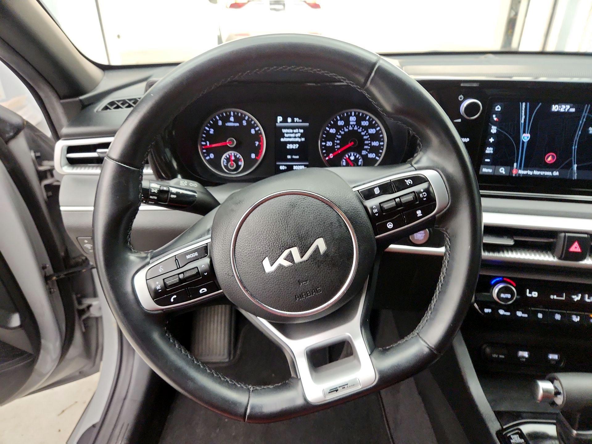 Thumbnail: 2023 Kia K5 - 10