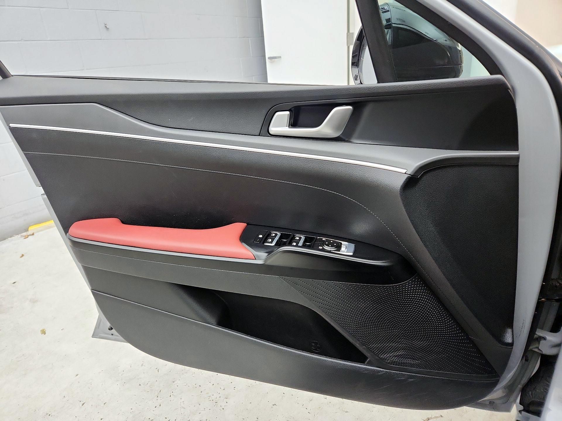 Thumbnail: 2023 Kia K5 - 12