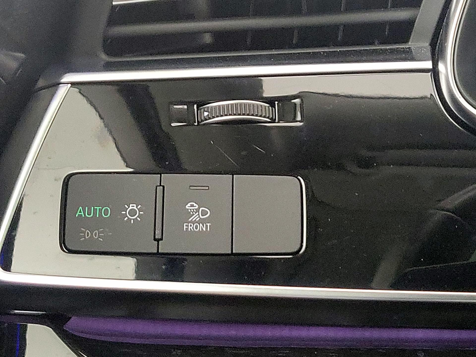 Thumbnail: 2023 Audi Q7 - 13