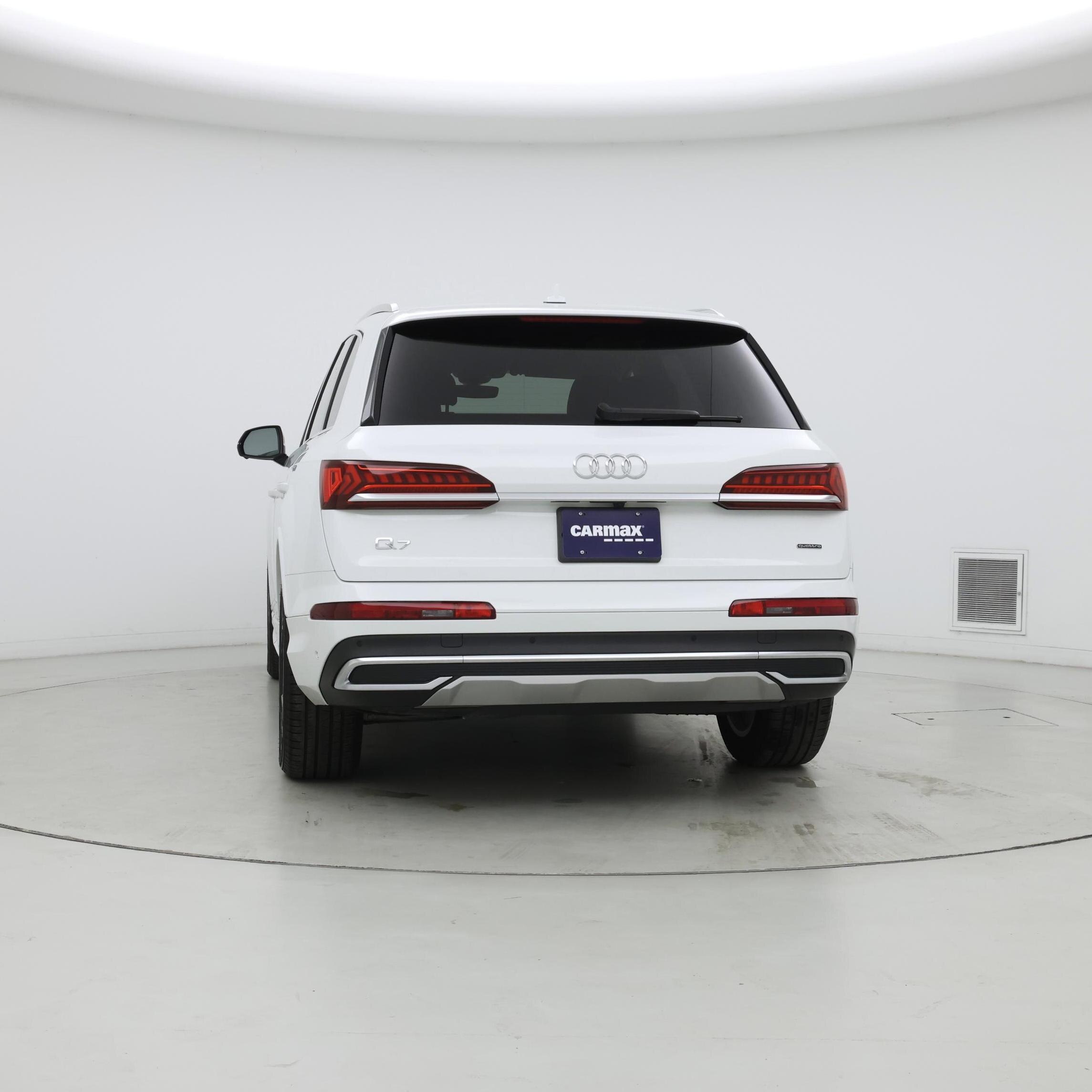 Thumbnail: 2023 Audi Q7 - 6