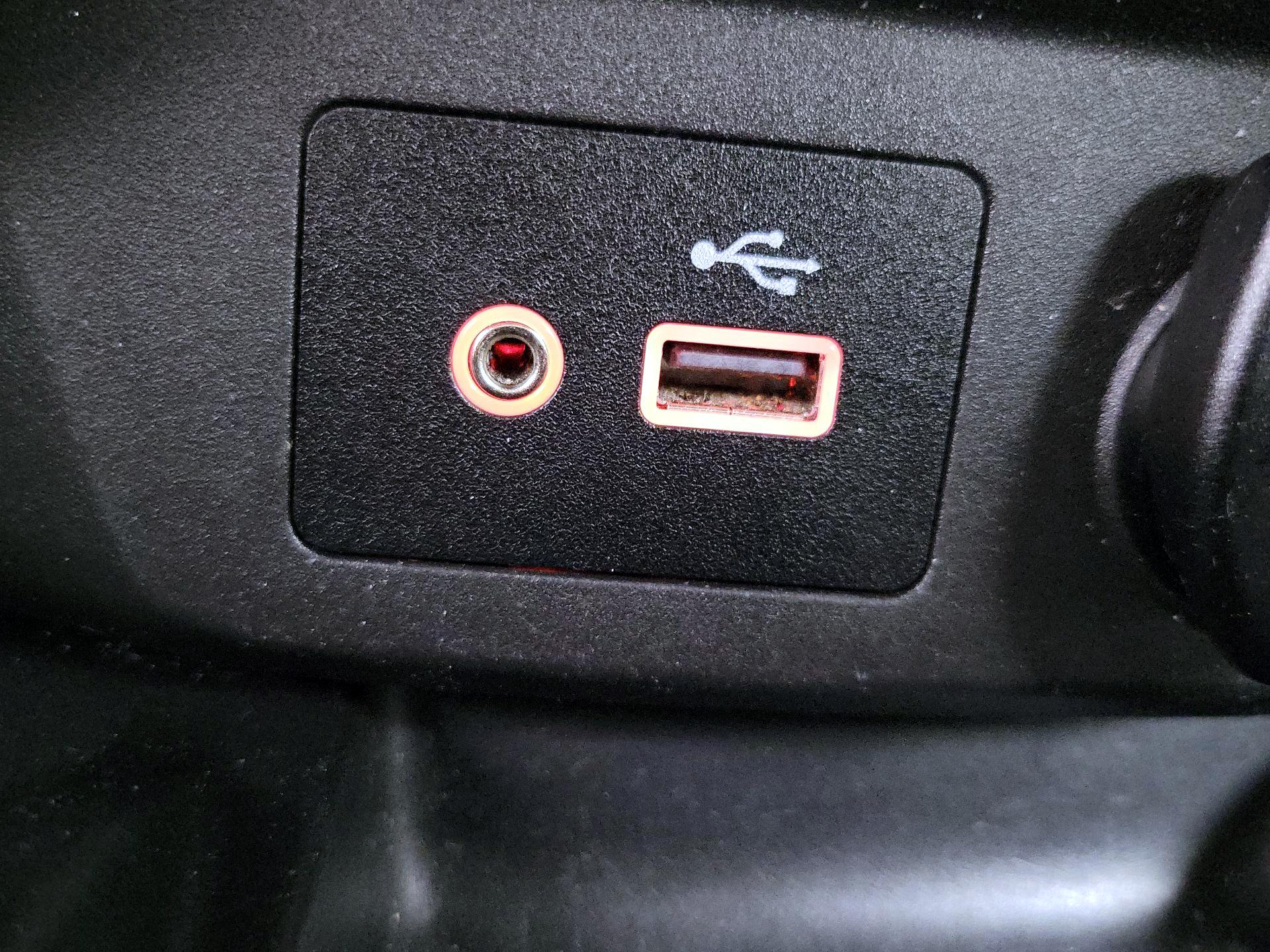 Thumbnail: 2022 Nissan Rogue Sport - 19