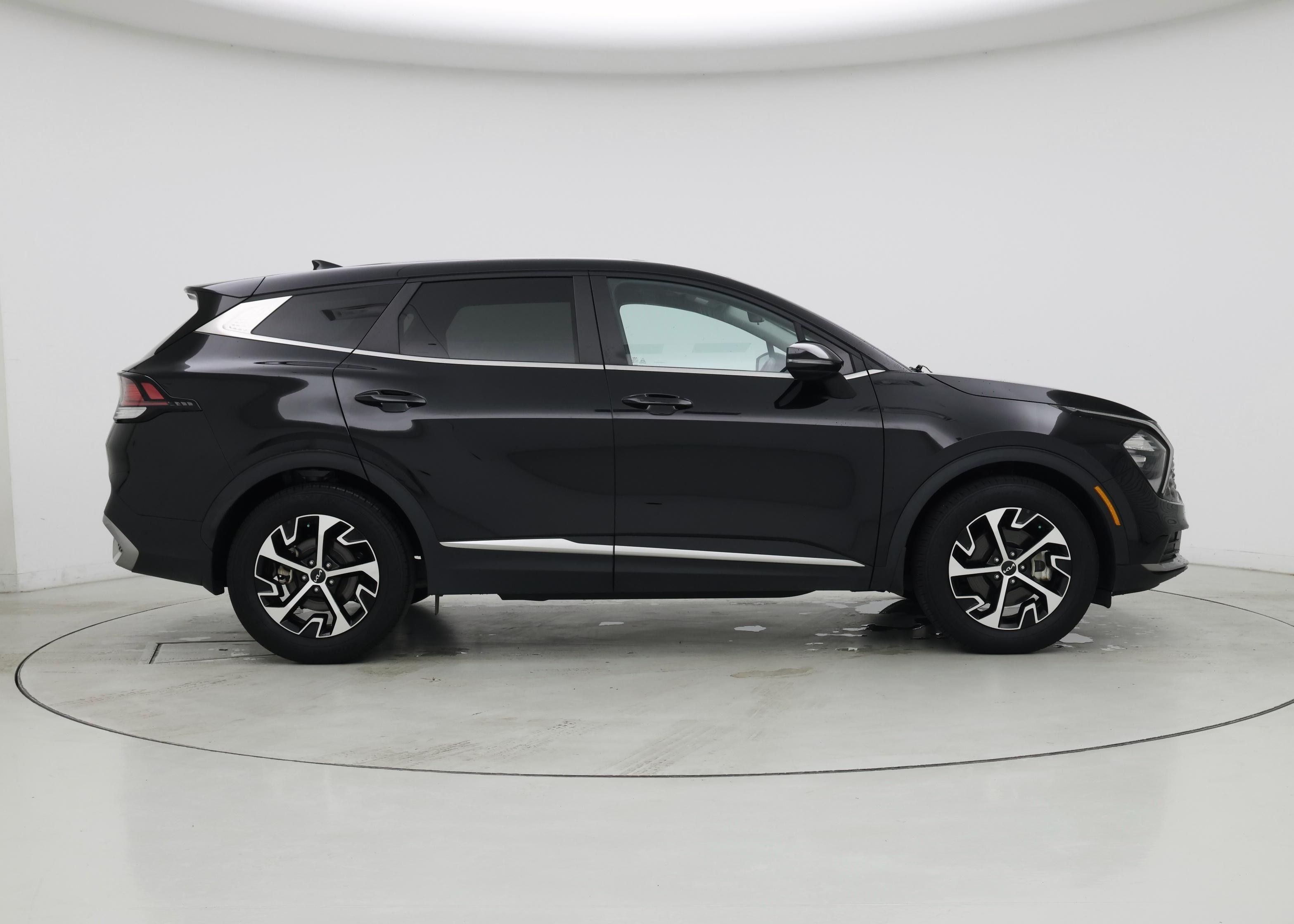 Thumbnail: 2023 Kia Sportage - 7