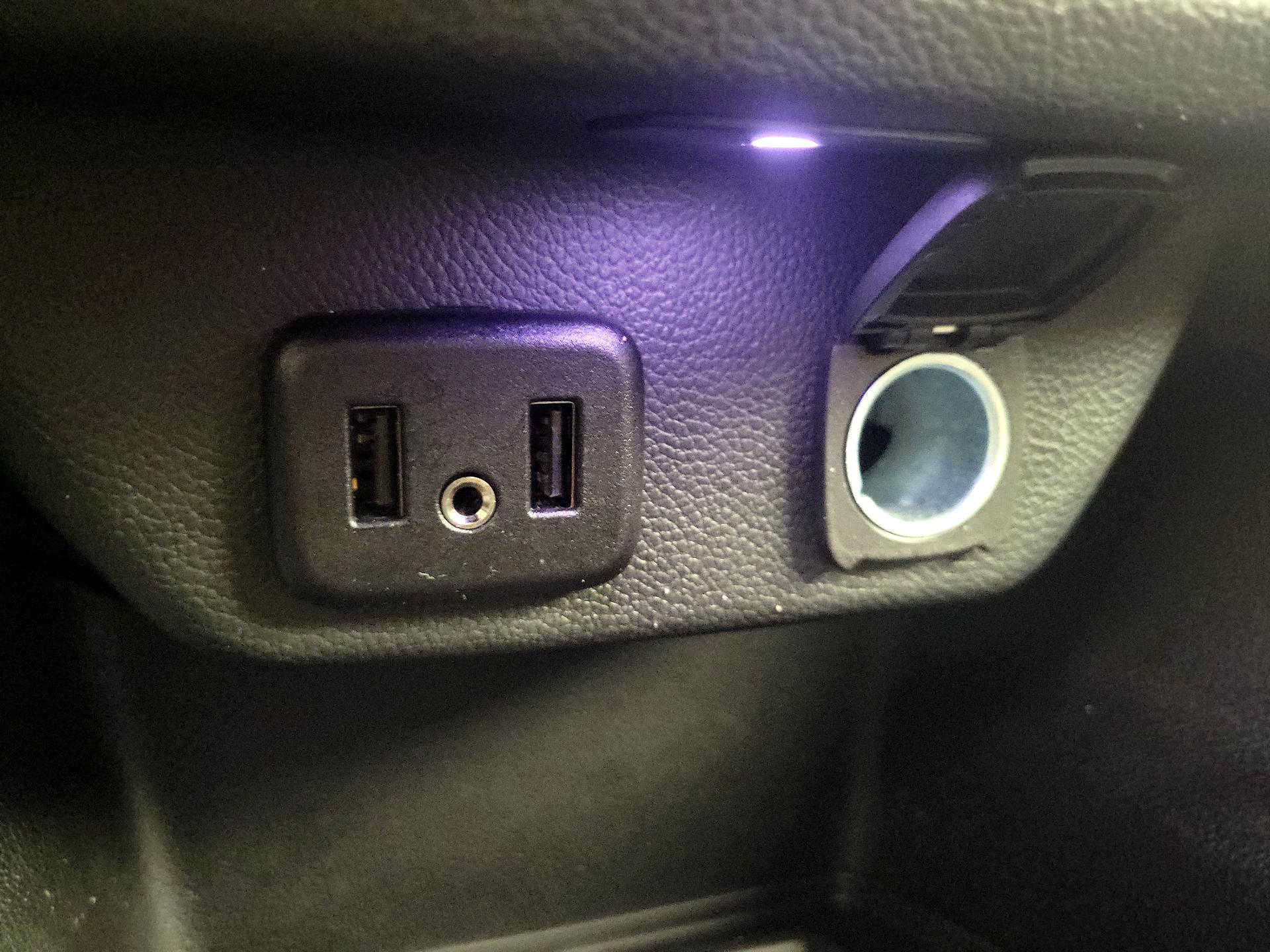 Thumbnail: 2023 Chevrolet Traverse - 18