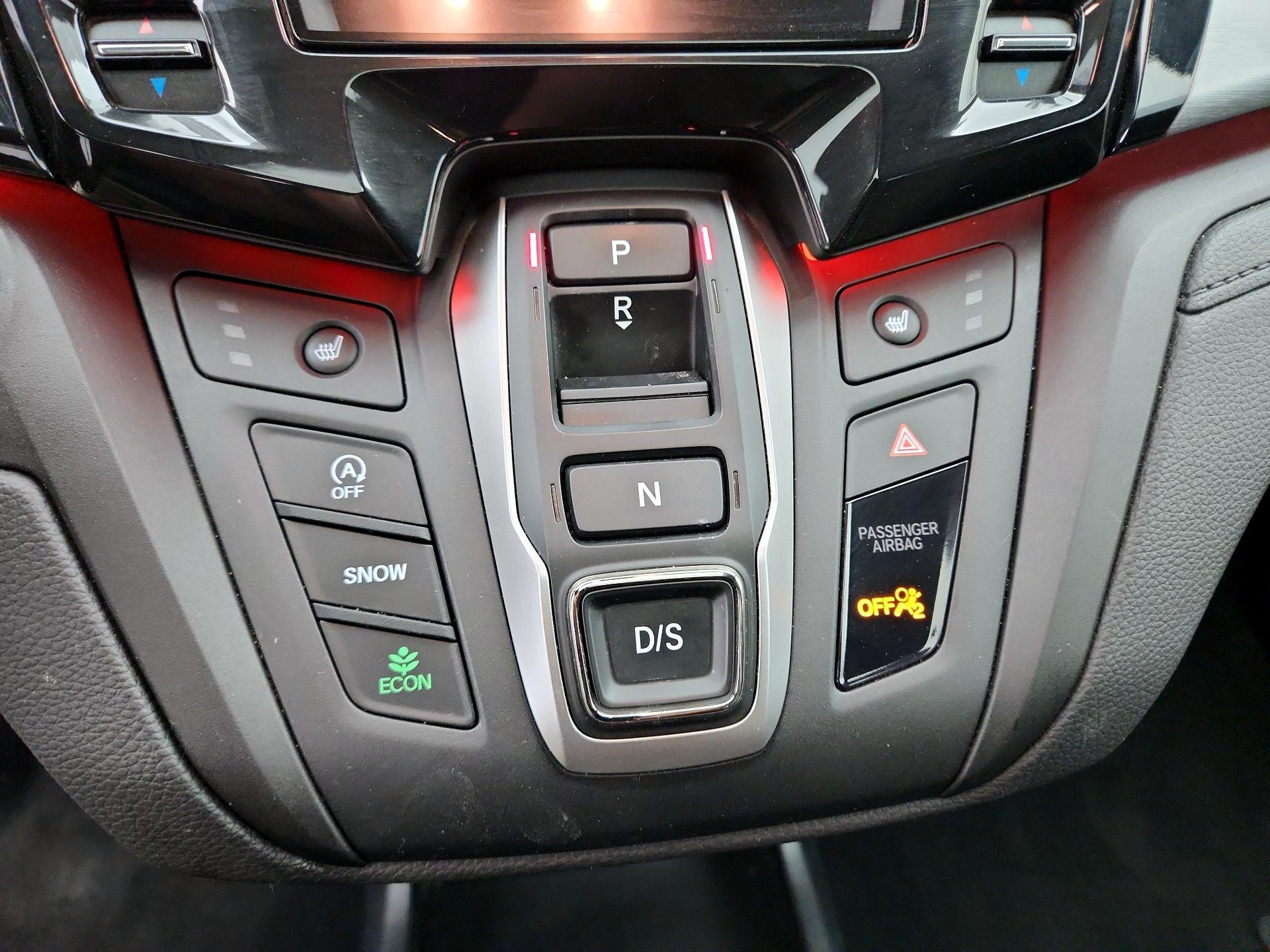 Thumbnail: 2023 Honda Odyssey - 17