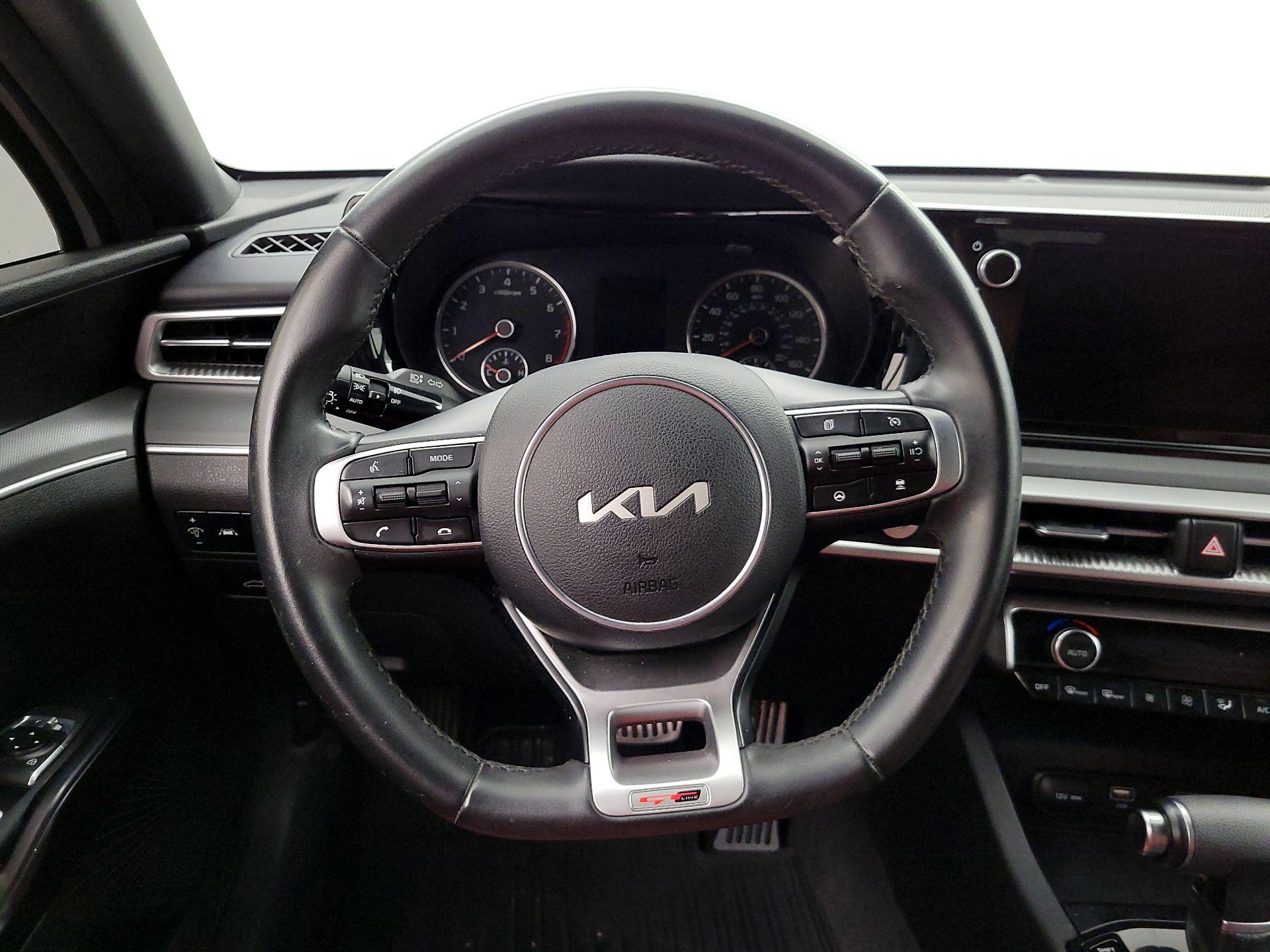 Thumbnail: 2022 Kia K5 - 10
