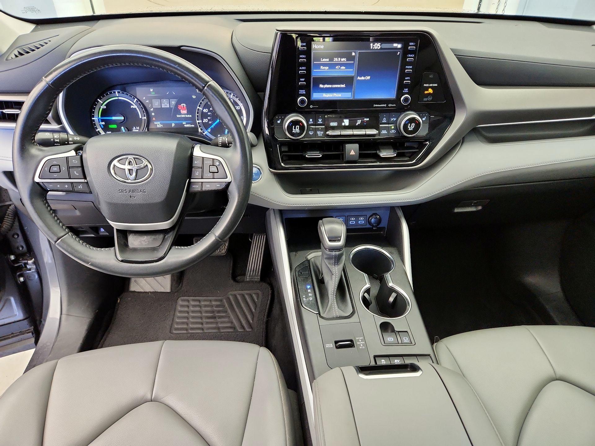 Thumbnail: 2022 Toyota Highlander - 9